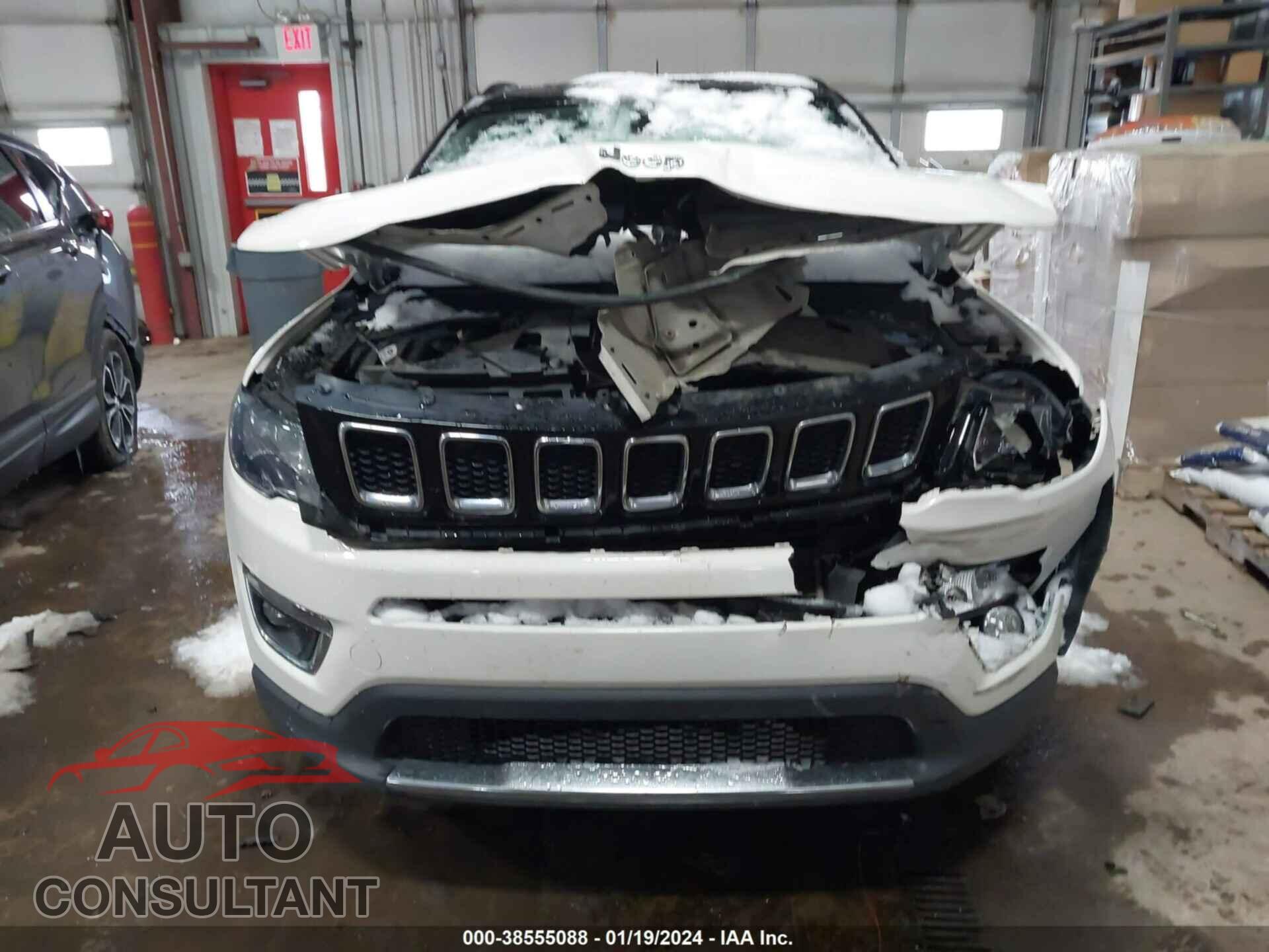 JEEP COMPASS 2020 - 3C4NJDCB5LT118303