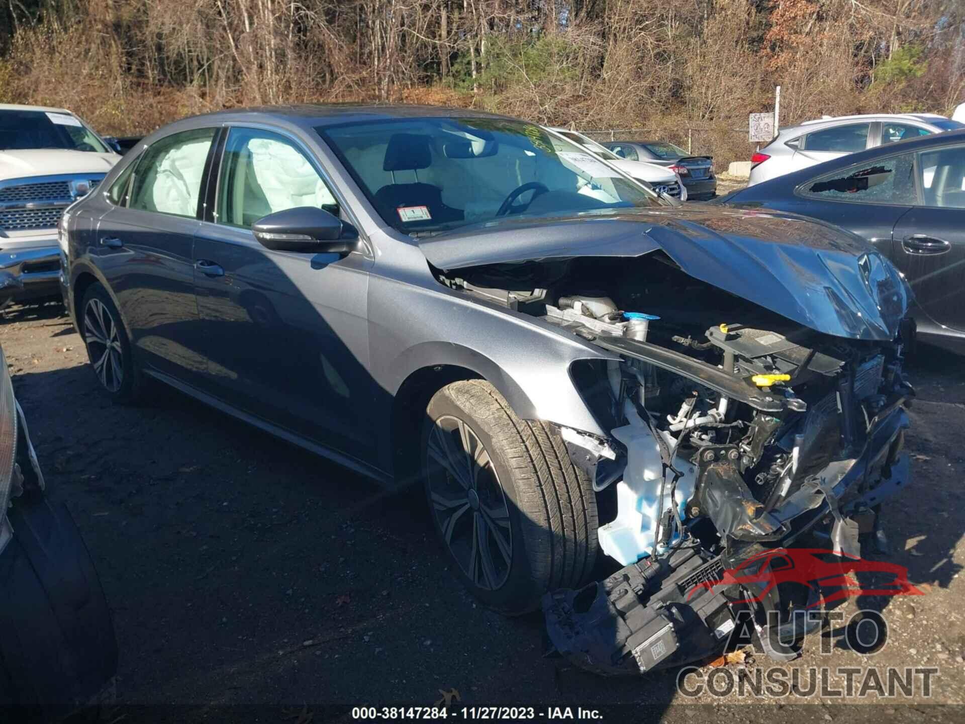 VOLKSWAGEN PASSAT 2020 - 1VWCA7A30LC003217