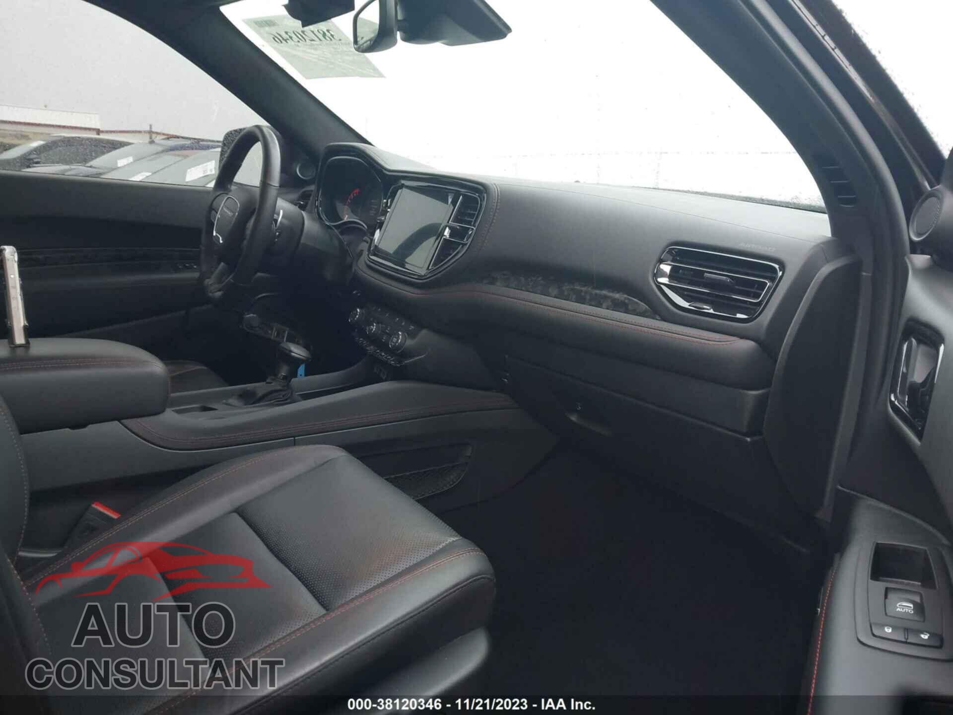 DODGE DURANGO 2023 - 1C4SDHCT3PC555504