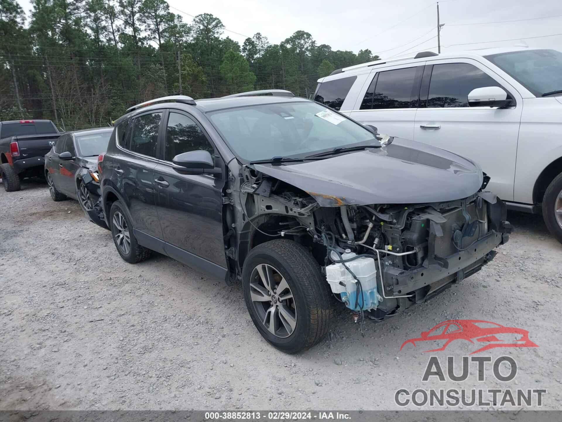 TOYOTA RAV4 2017 - JTMWFREV1HJ706093
