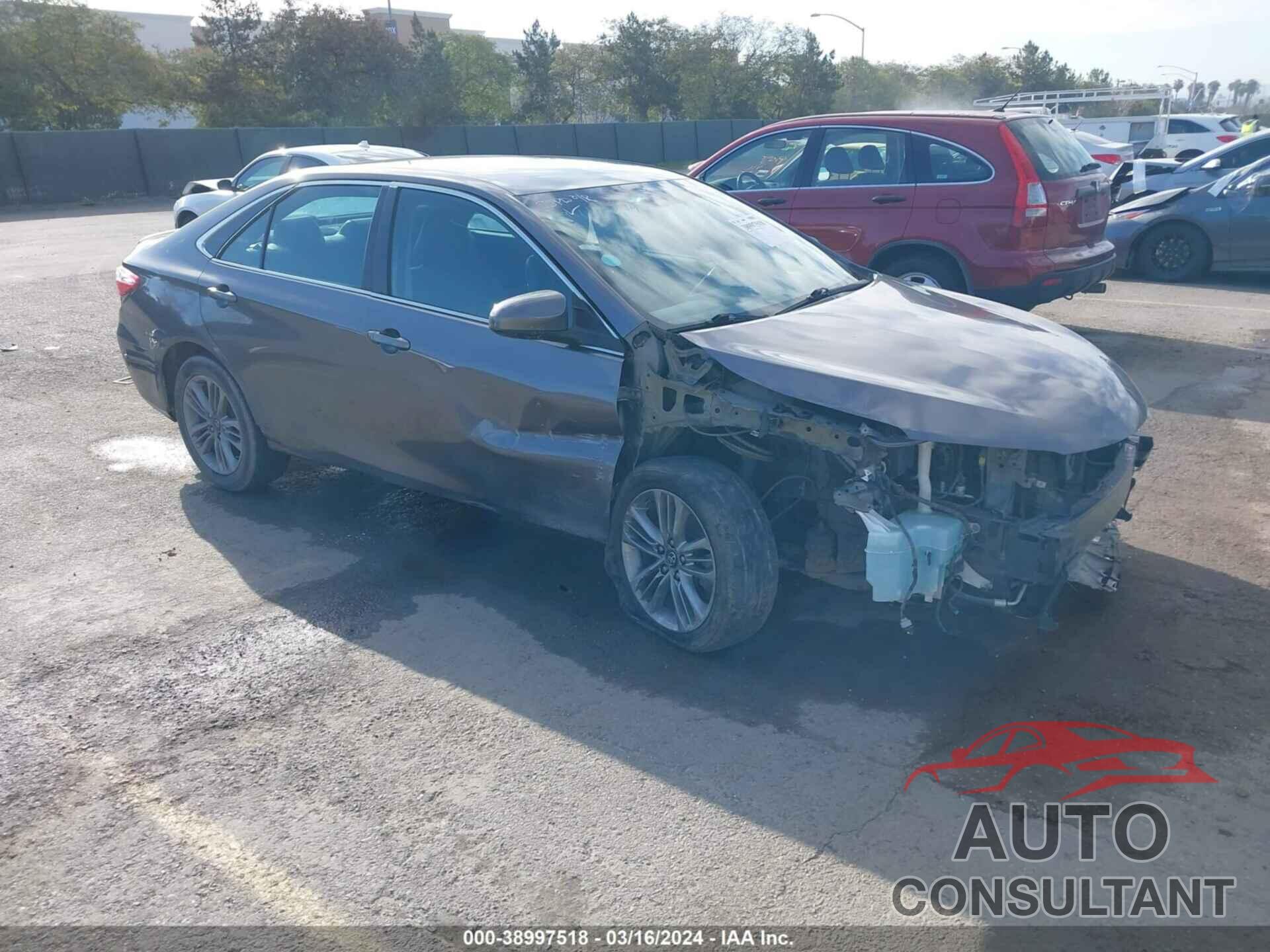 TOYOTA CAMRY 2016 - 4T1BF1FK2GU580971