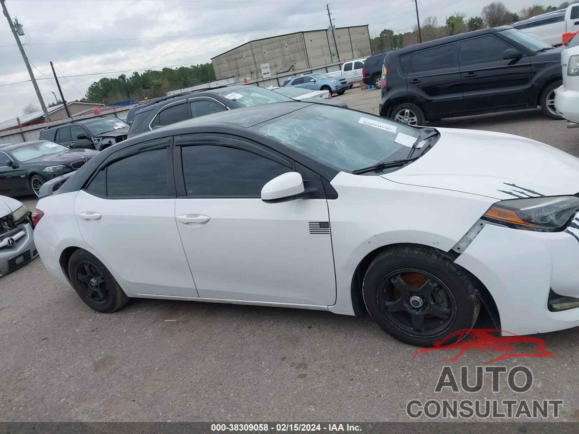 TOYOTA COROLLA 2017 - 5YFBURHE2HP672676