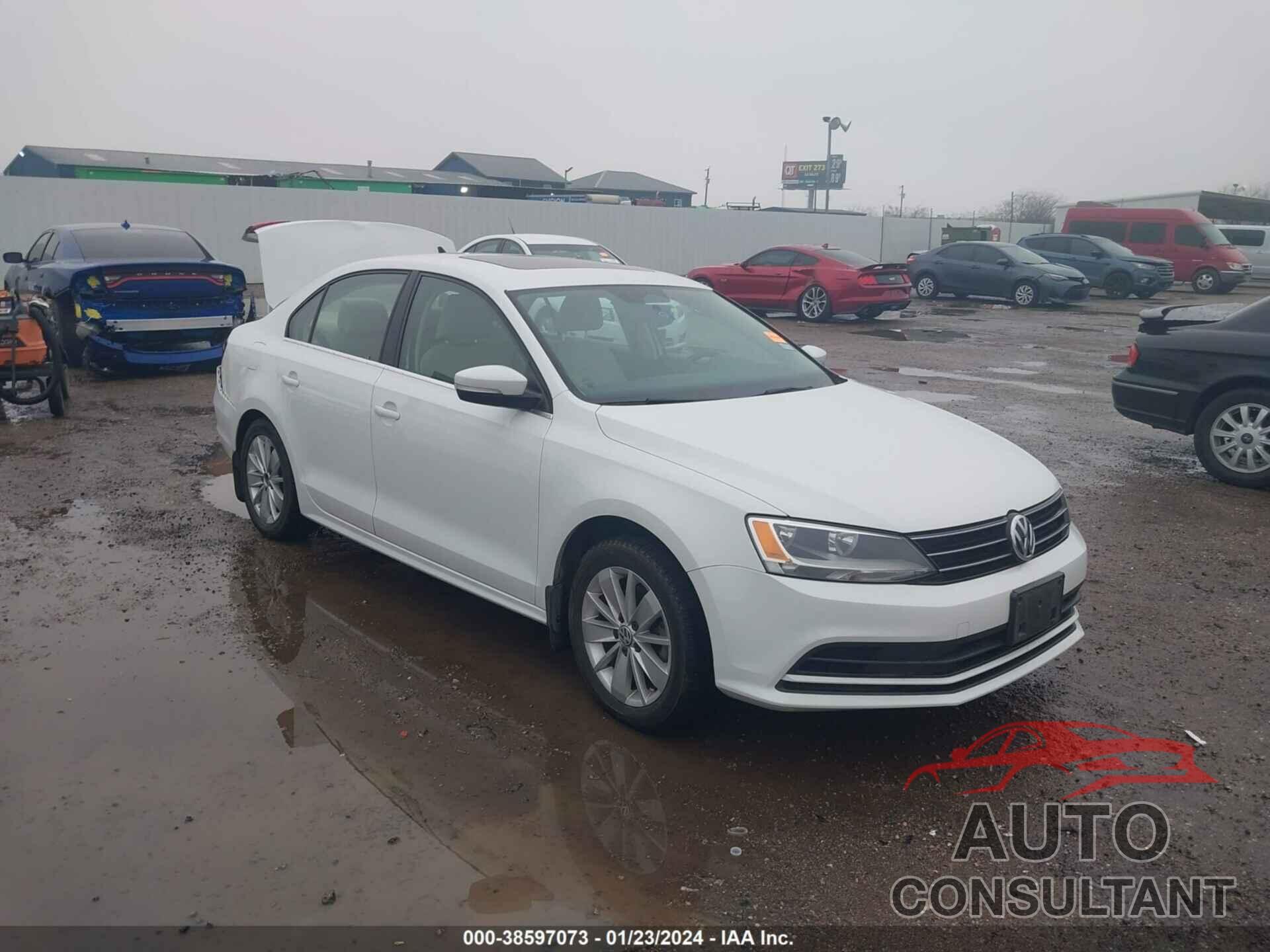 VOLKSWAGEN JETTA 2016 - 3VWD67AJ6GM376688