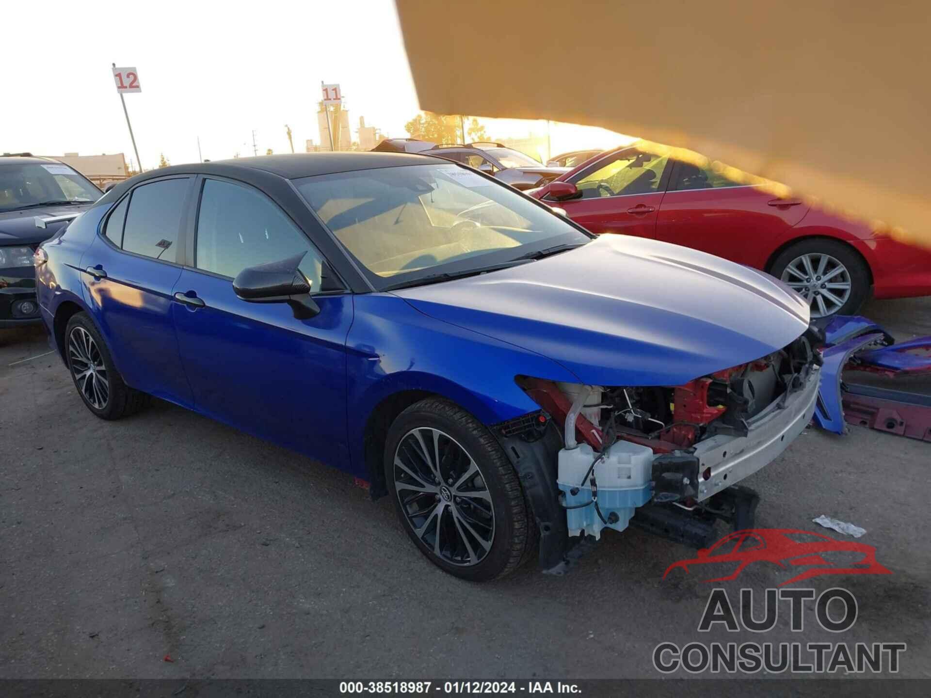 TOYOTA CAMRY 2020 - 4T1G11AK3LU312937