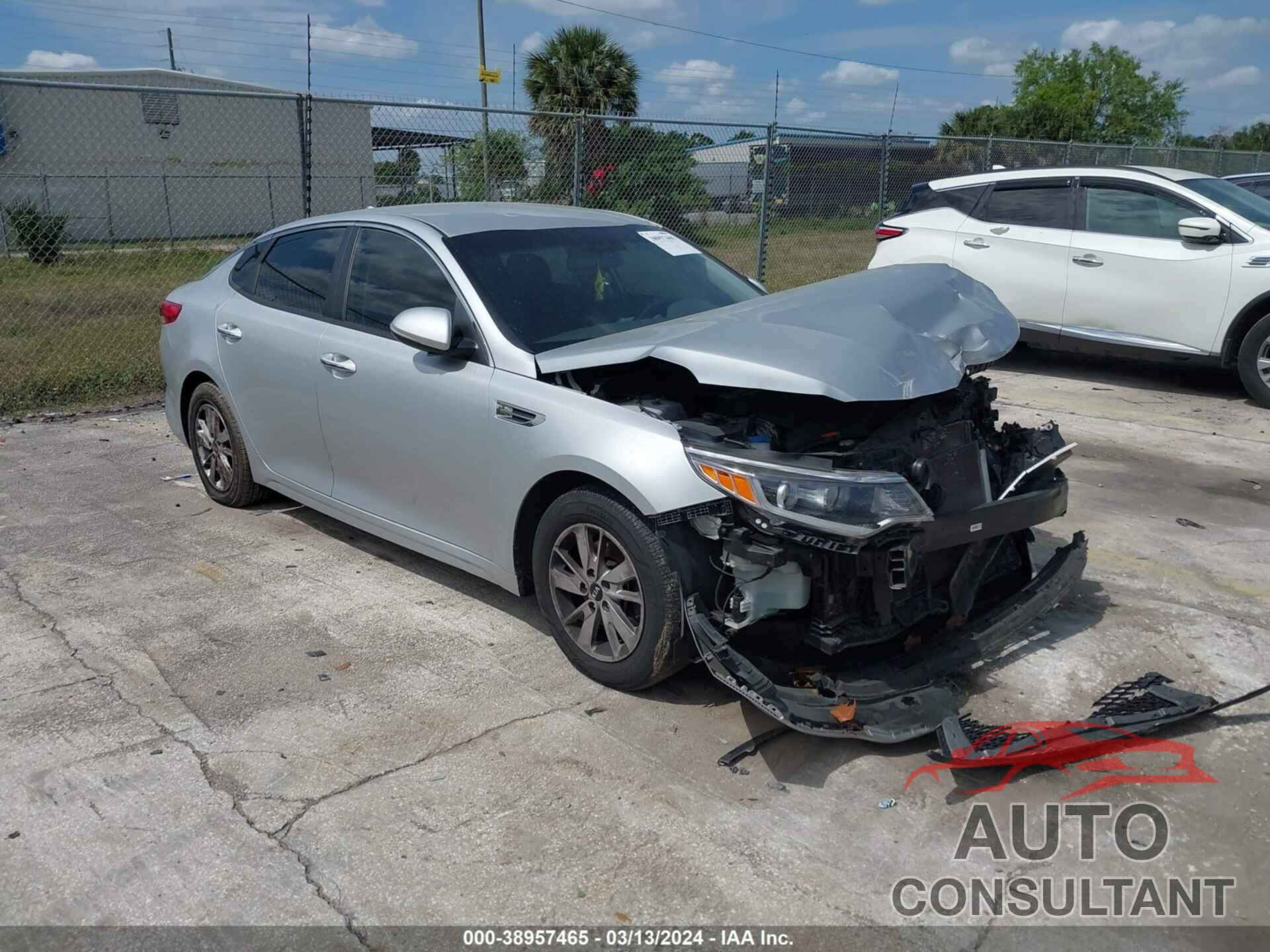 KIA OPTIMA 2016 - KNAGT4L33G5110473