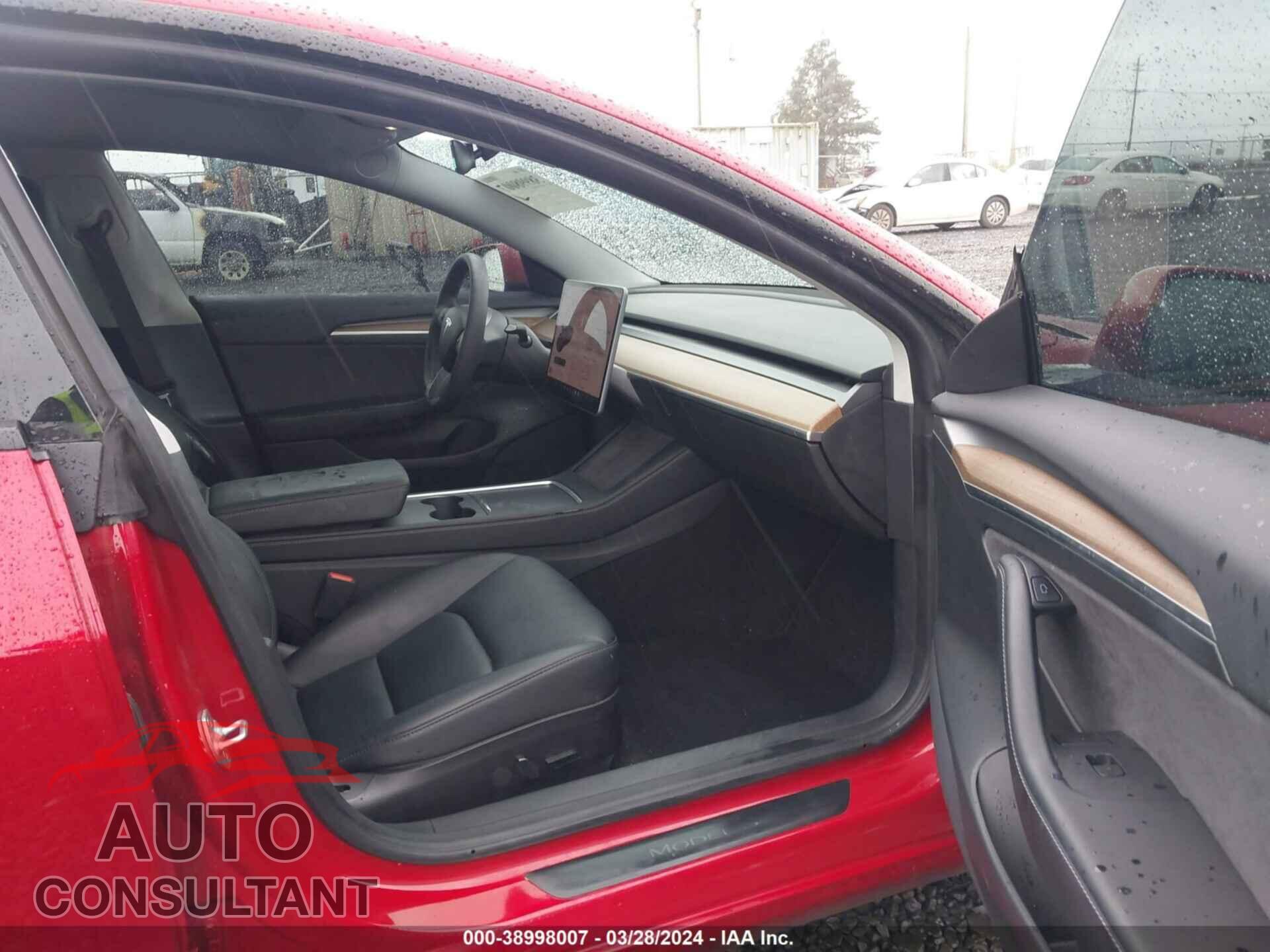 TESLA MODEL 3 2022 - 5YJ3E1EB2NF103671