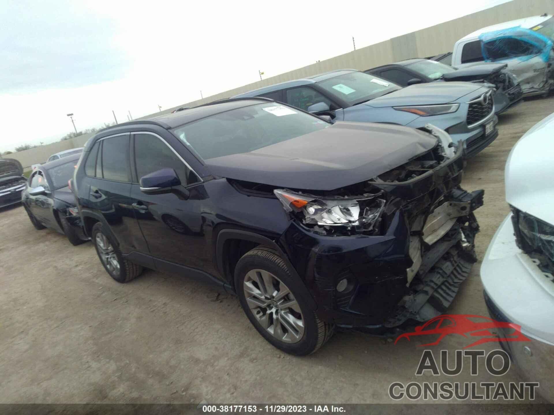 TOYOTA RAV4 2021 - JTMC1RFVXMD522831