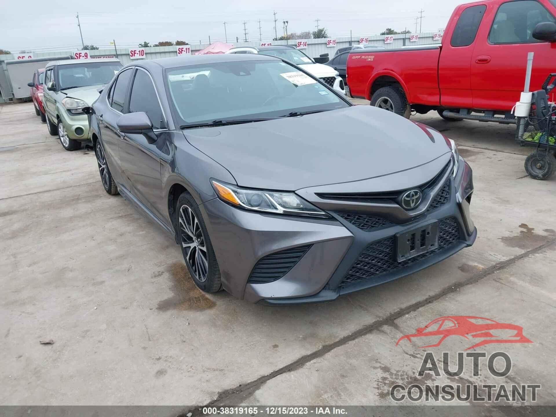 TOYOTA CAMRY 2019 - 4T1B11HK2KU856828