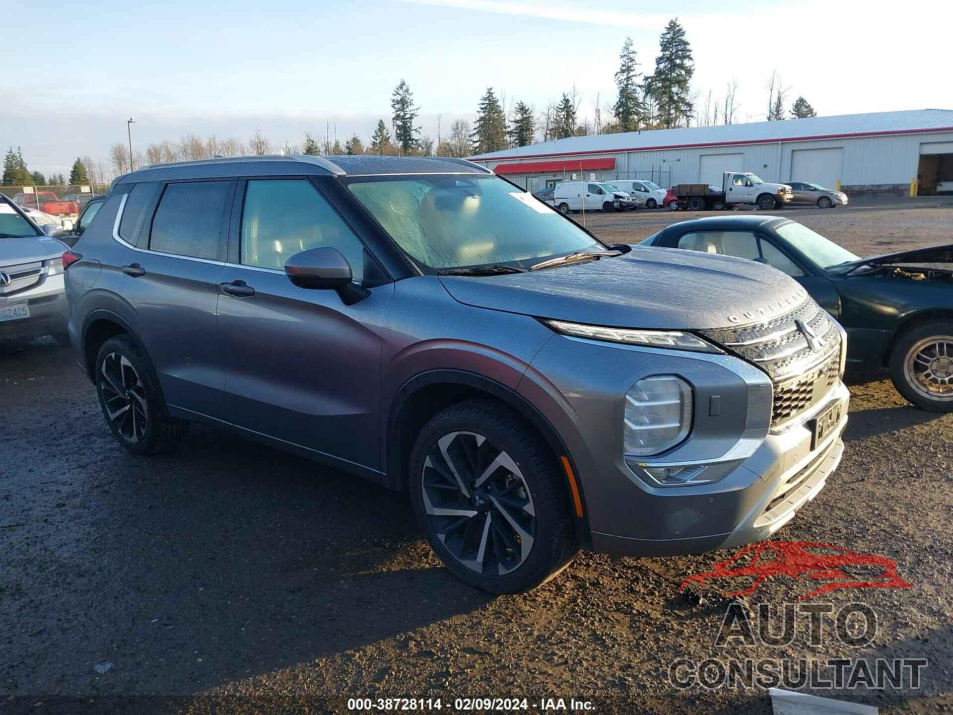 MITSUBISHI OUTLANDER 2022 - JA4J4VA89NZ024336