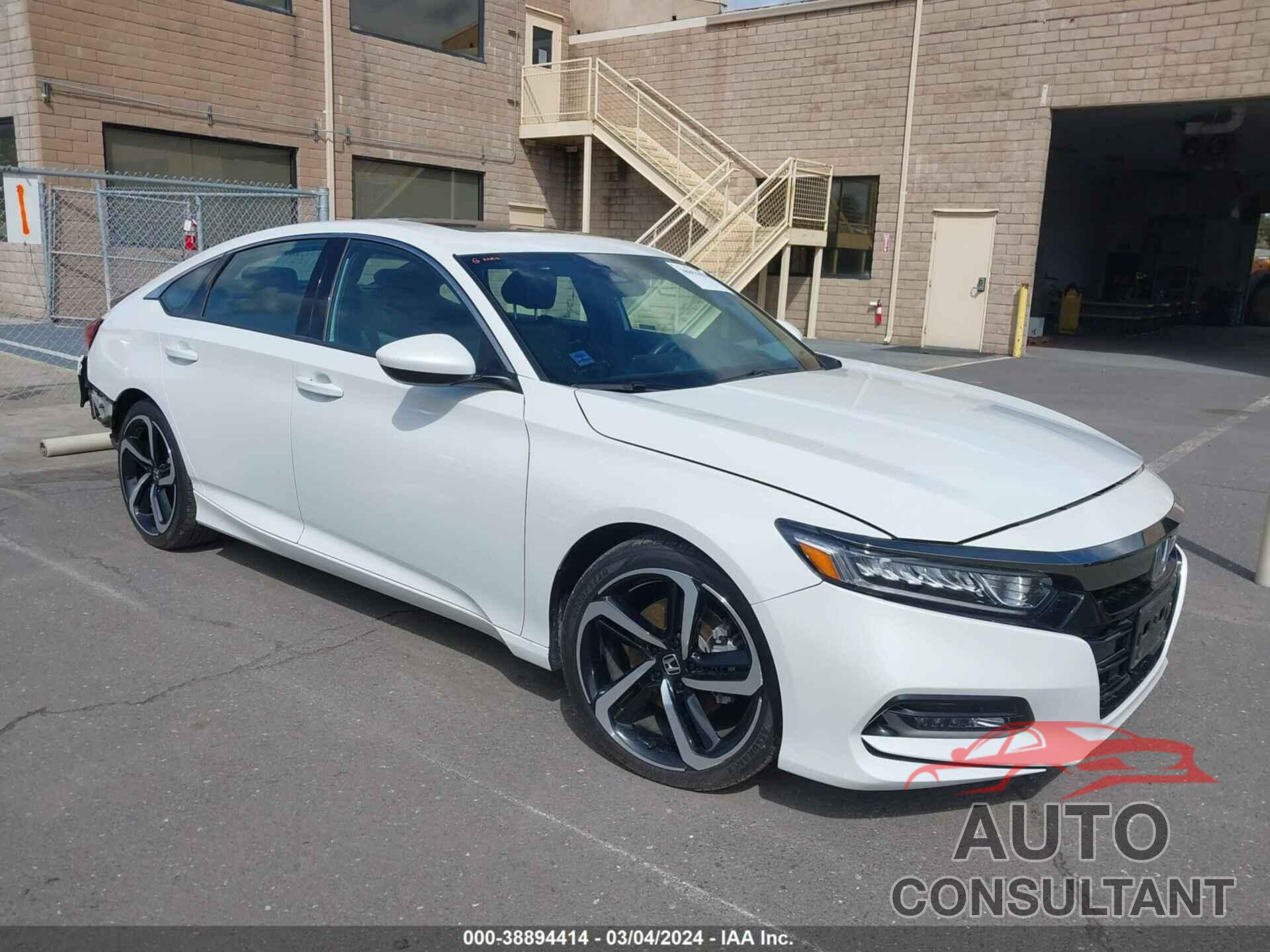 HONDA ACCORD 2018 - 1HGCV2F32JA045725