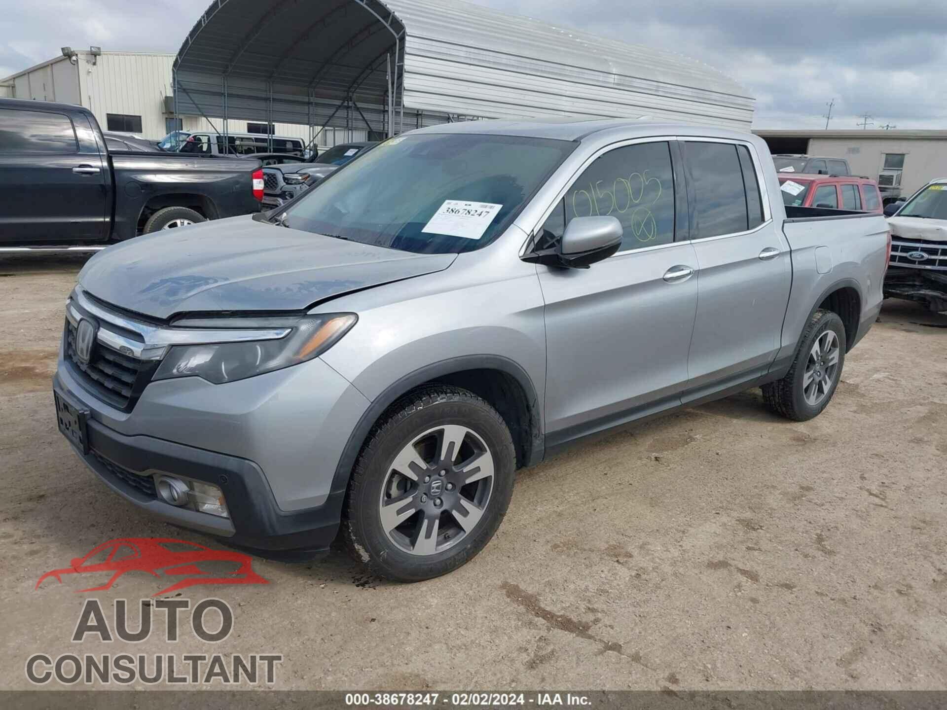 HONDA RIDGELINE 2018 - 5FPYK3F7XJB015005