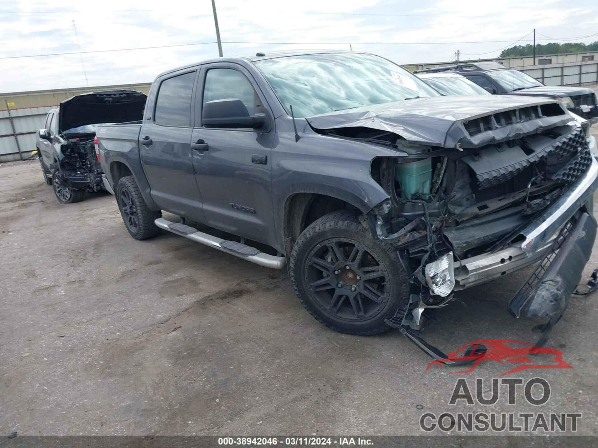 TOYOTA TUNDRA 2019 - 5TFEY5F19KX254845