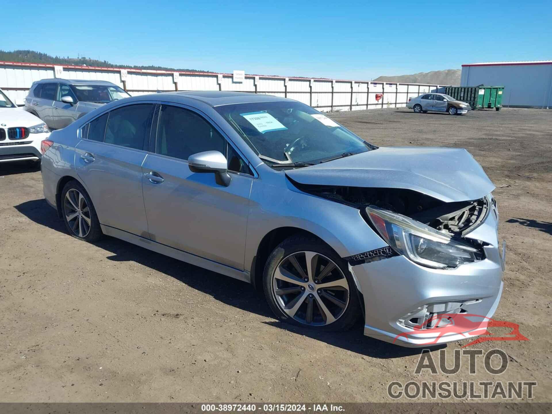 SUBARU LEGACY 2018 - 4S3BNAN61J3006936