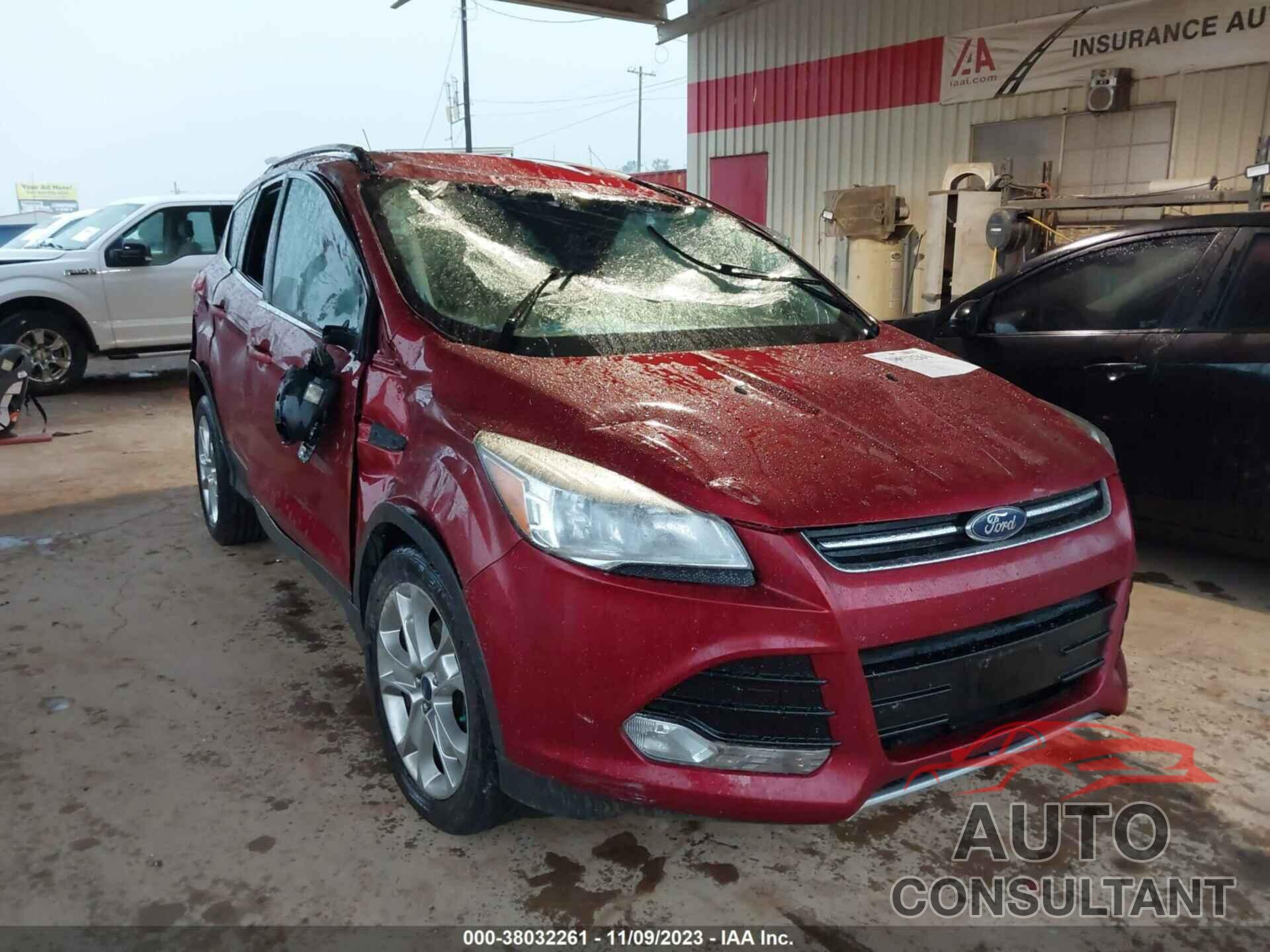 FORD ESCAPE 2015 - 1FMCU0JX5FUC78600