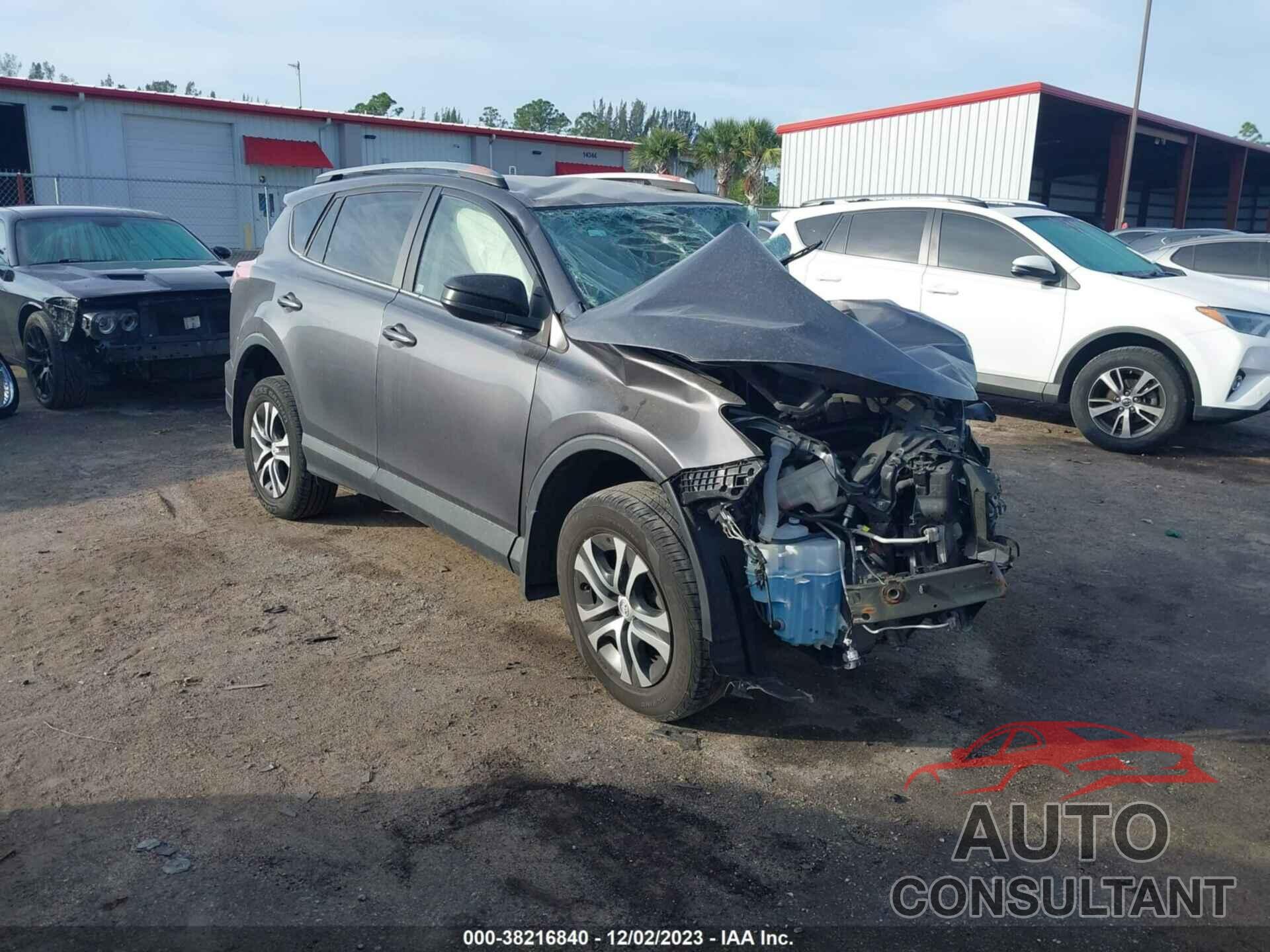 TOYOTA RAV4 2017 - JTMZFREV6HJ704000