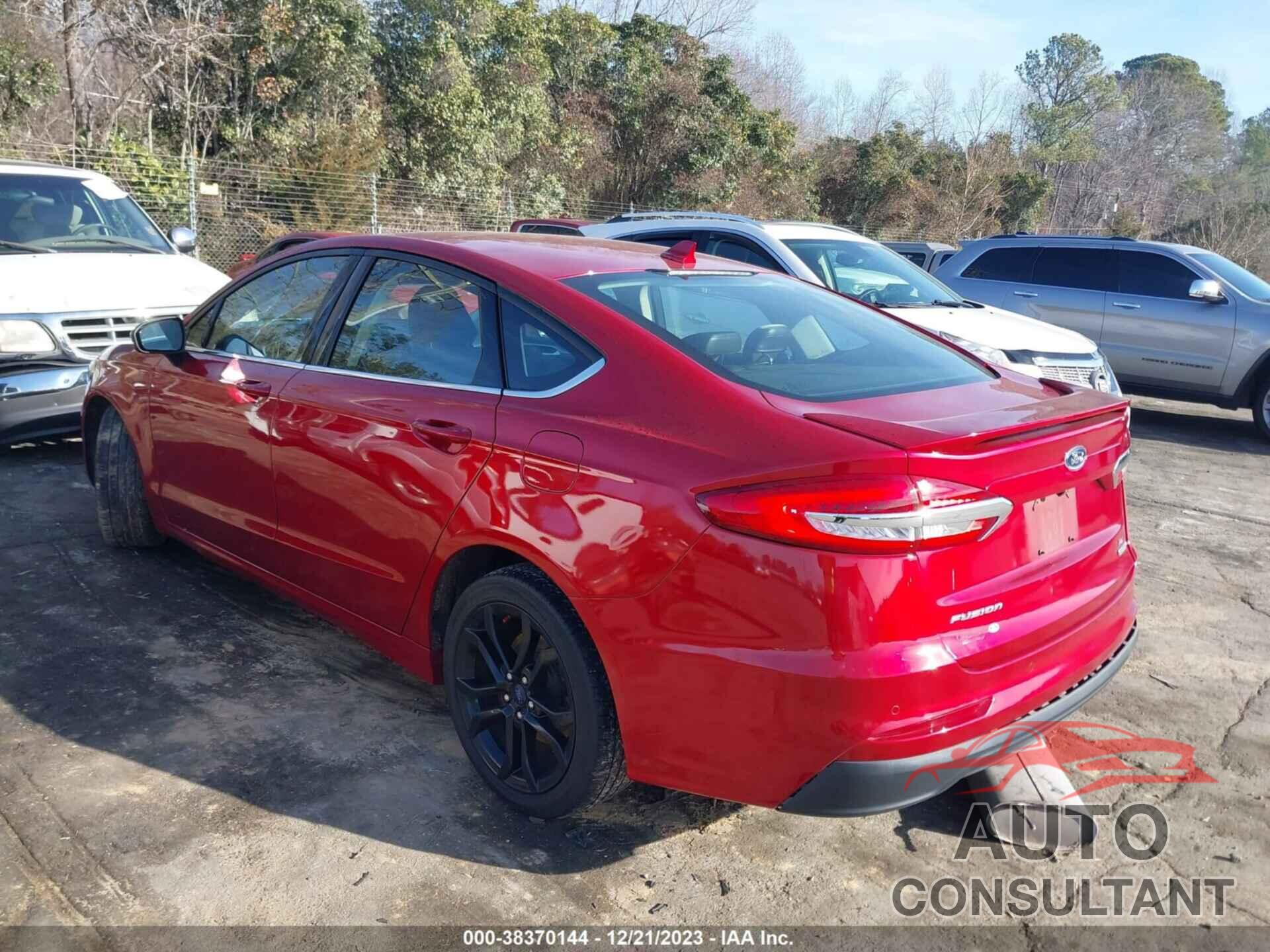 FORD FUSION 2020 - 3FA6P0HD1LR161920