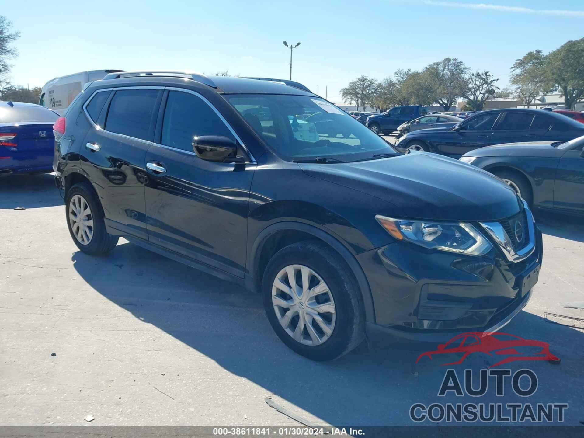 NISSAN ROGUE 2017 - 5N1AT2MN3HC848120