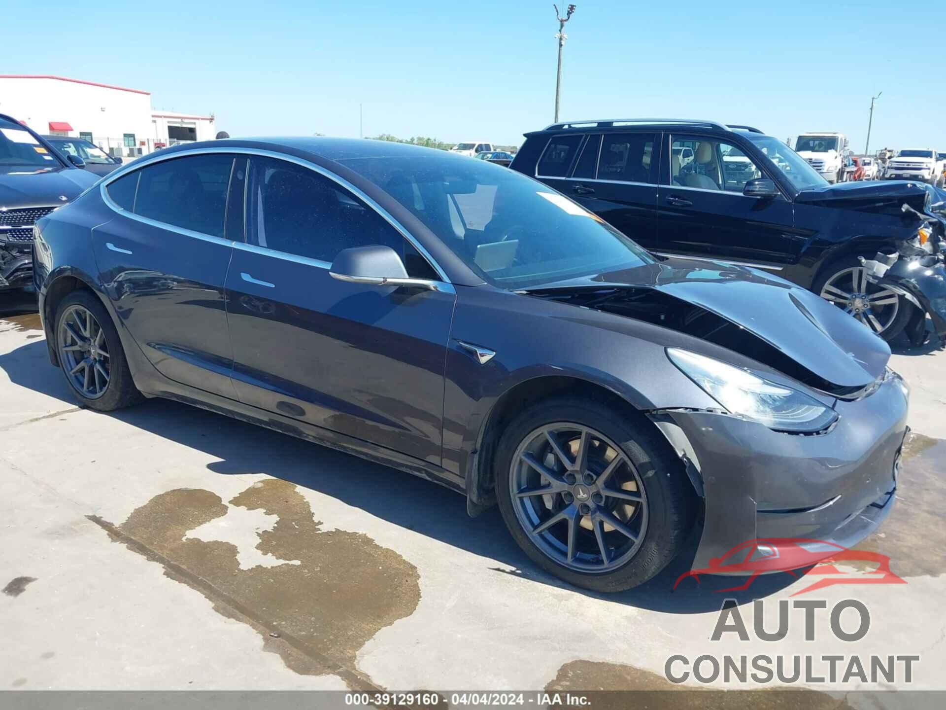 TESLA MODEL 3 2019 - 5YJ3E1EB6KF191717