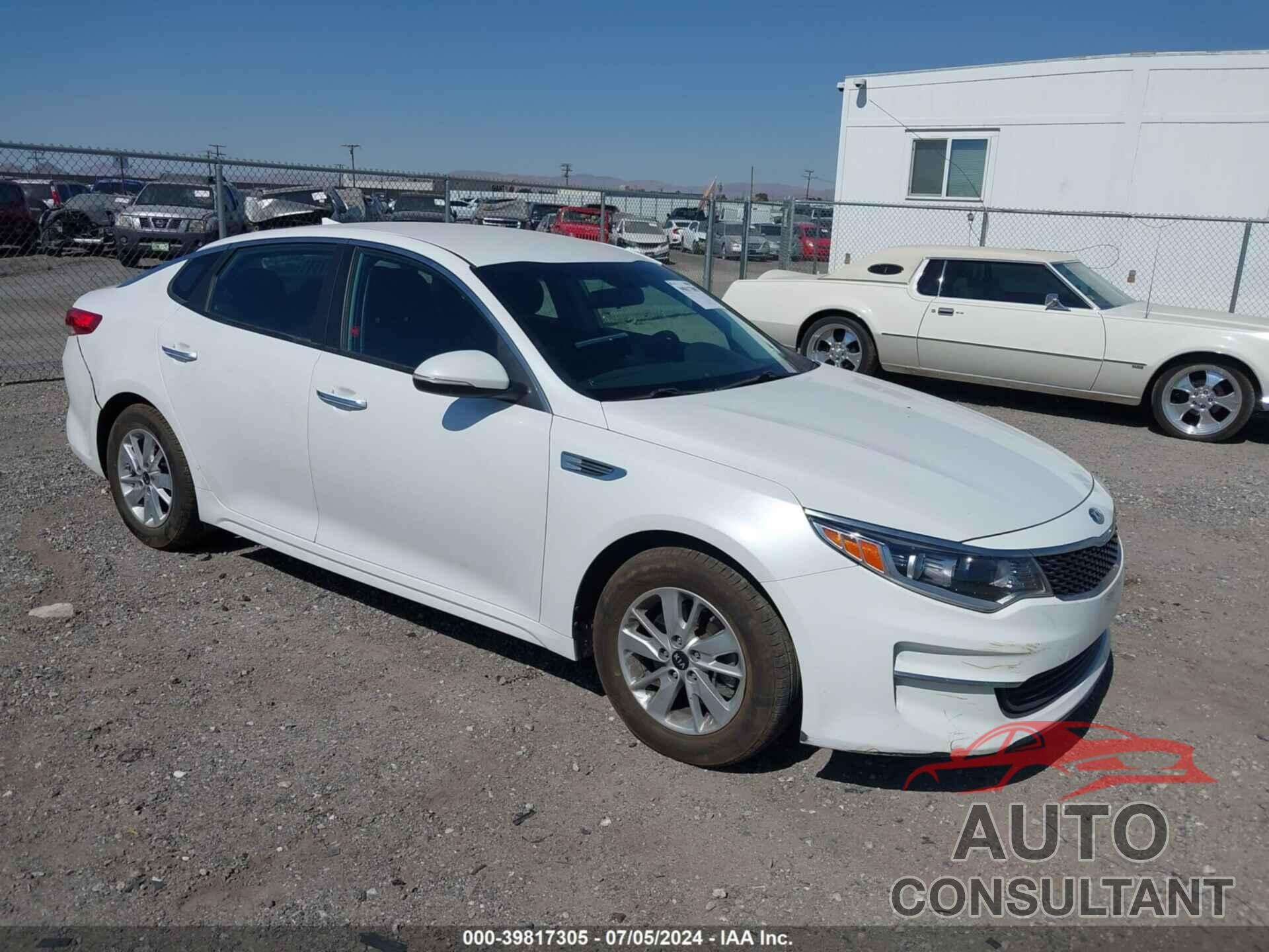 KIA OPTIMA 2017 - KNAGT4L31H5174142