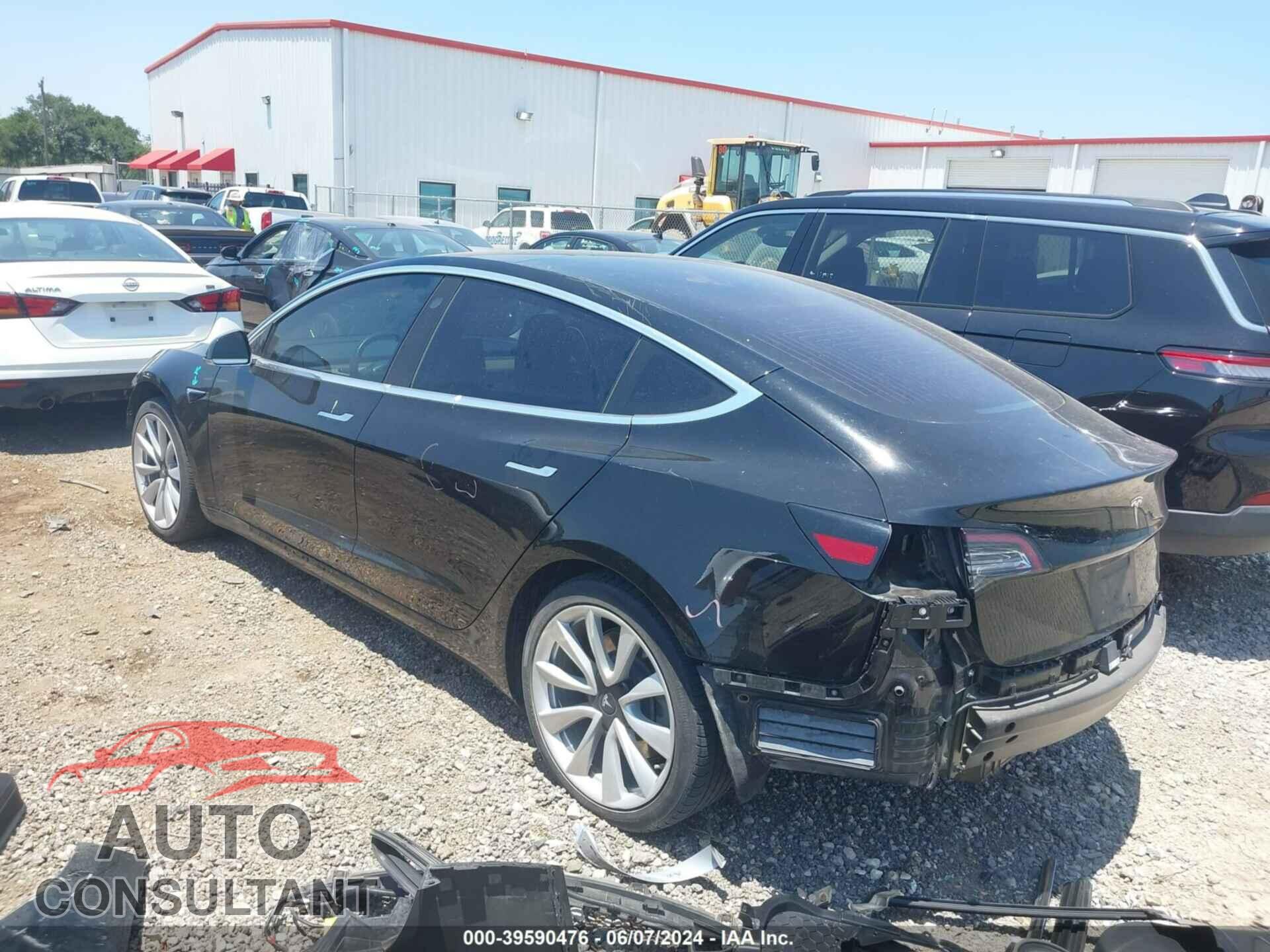 TESLA MODEL 3 2018 - 5YJ3E1EA5JF046870