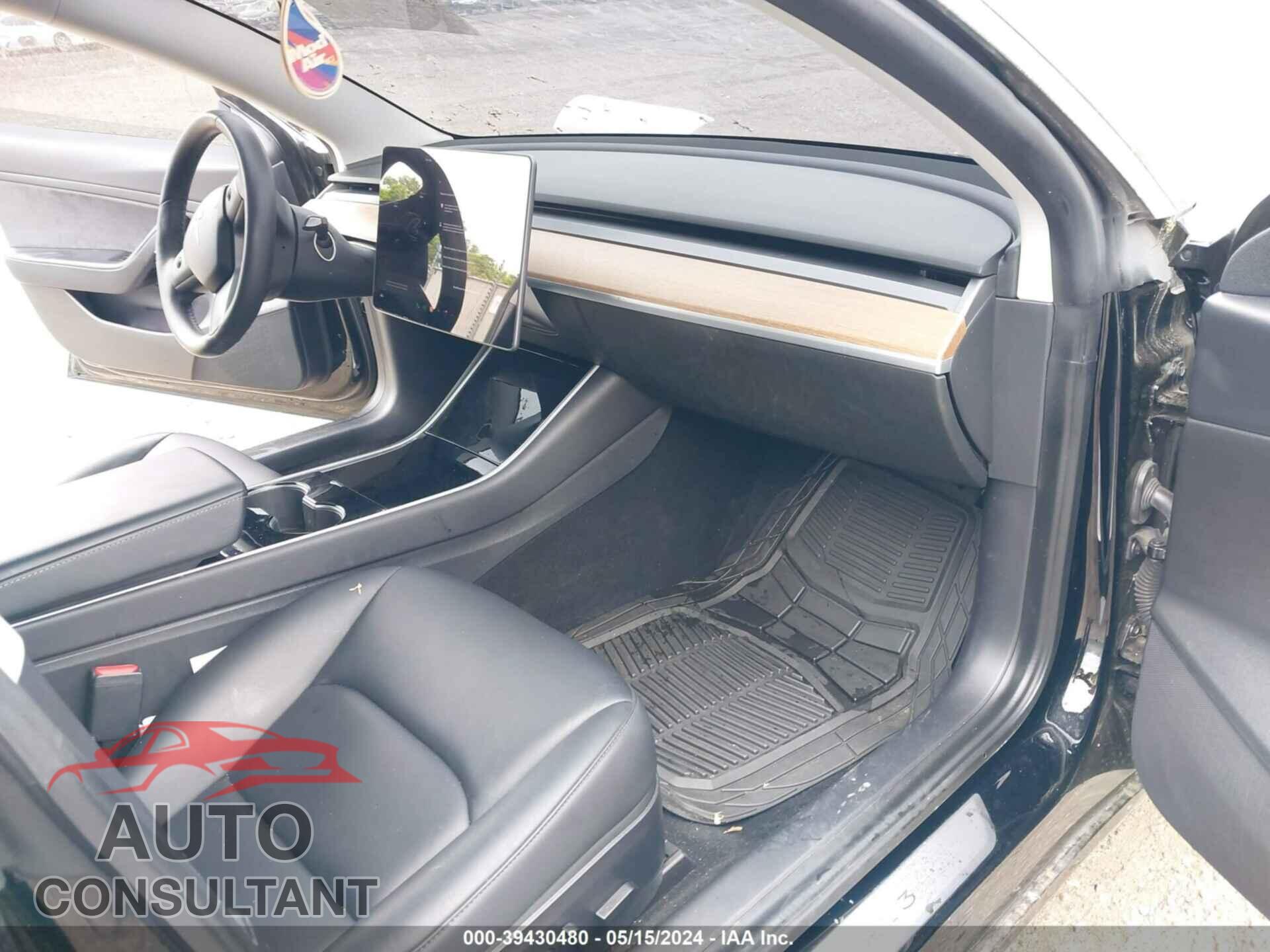 TESLA MODEL 3 2020 - 5YJ3E1EA8LF657463