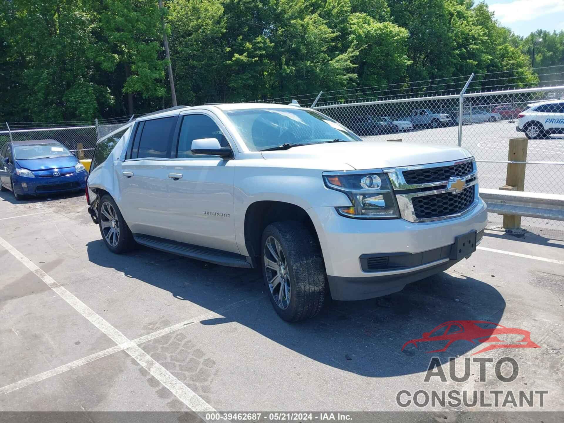 CHEVROLET SUBURBAN 2018 - 1GNSKHKC1JR326886