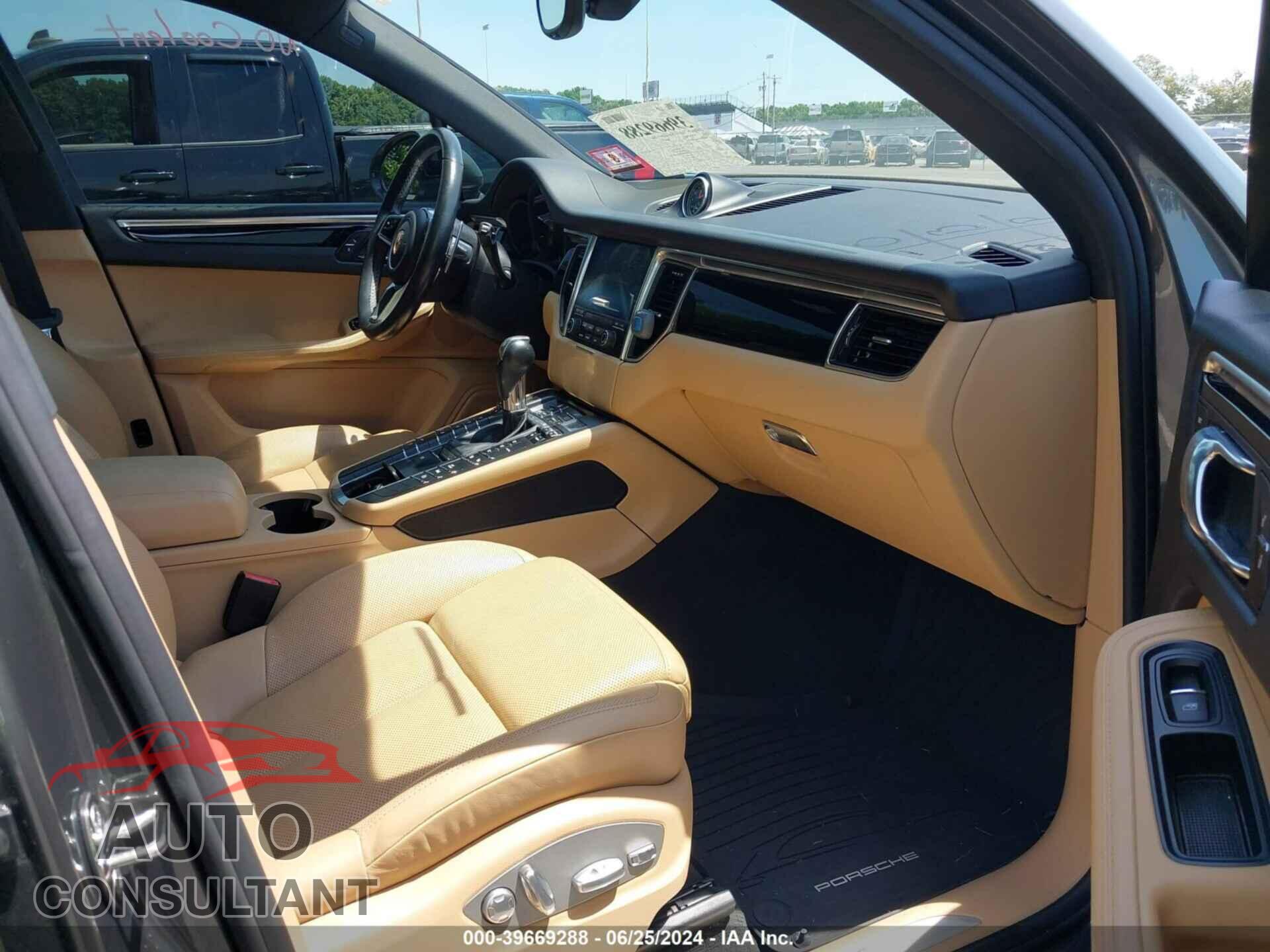 PORSCHE MACAN 2017 - WP1AB2A58HLB18780