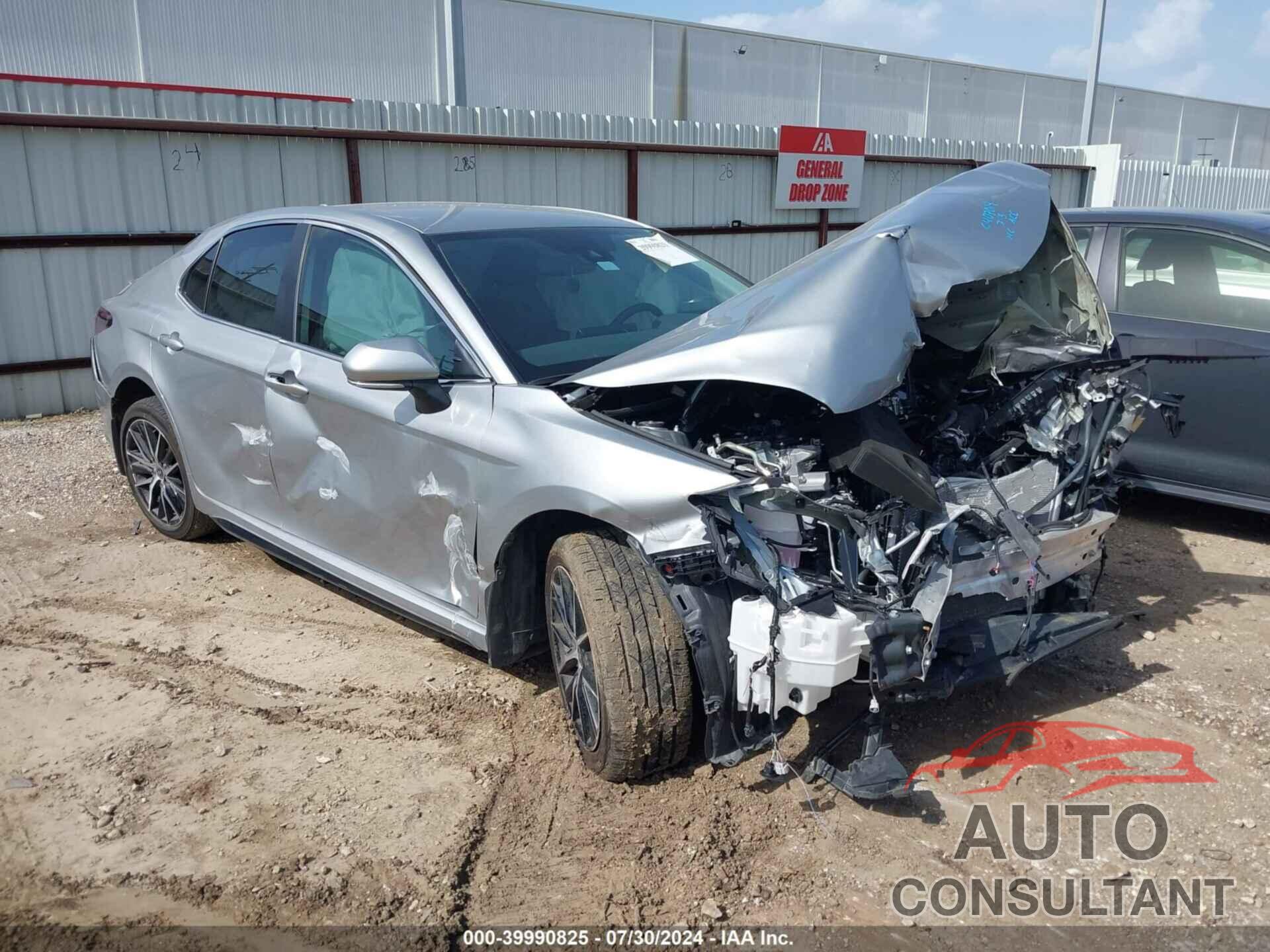 TOYOTA CAMRY 2024 - 4T1G11AK5RU203257