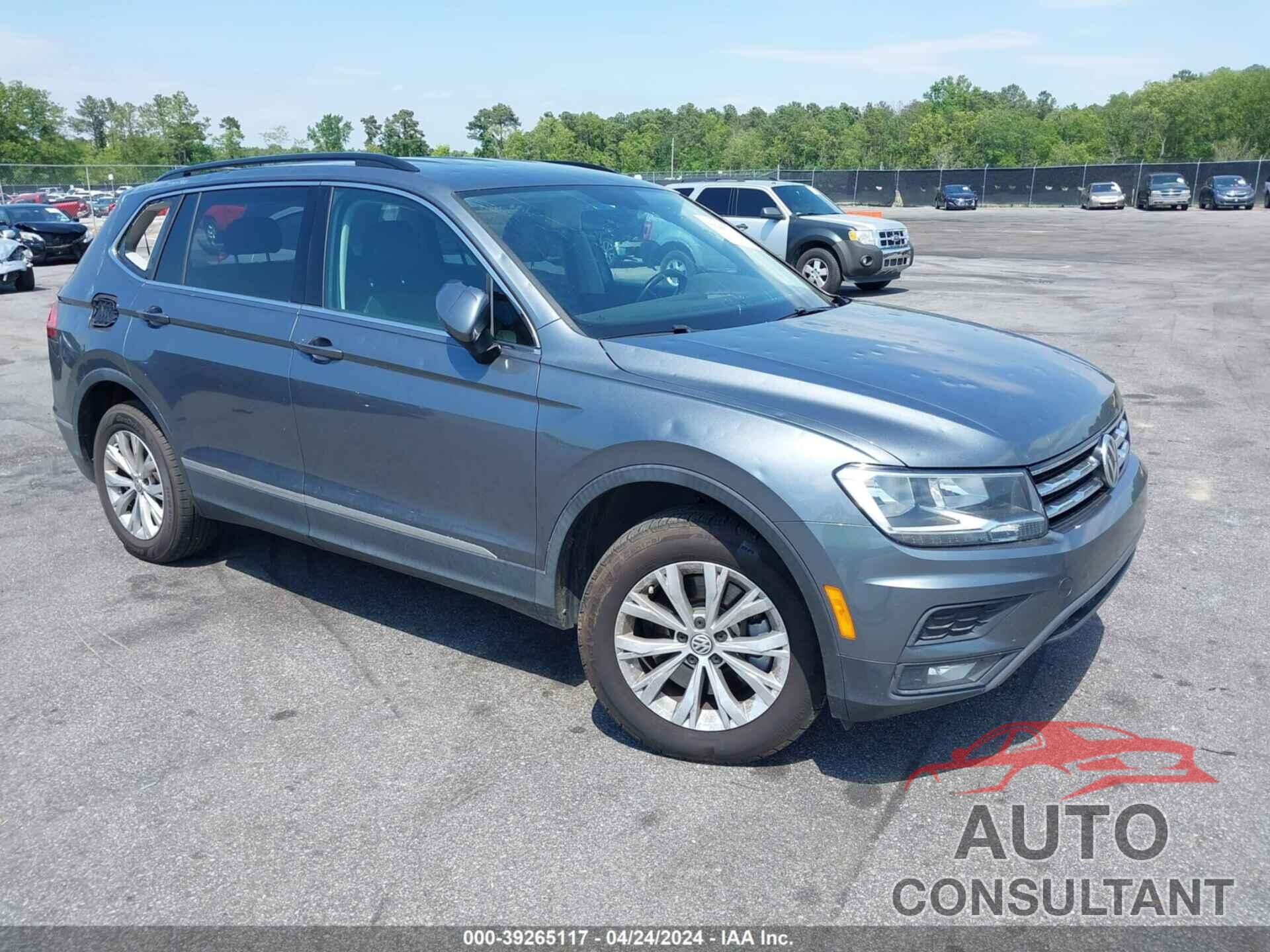 VOLKSWAGEN TIGUAN 2018 - 3VV3B7AX9JM024227