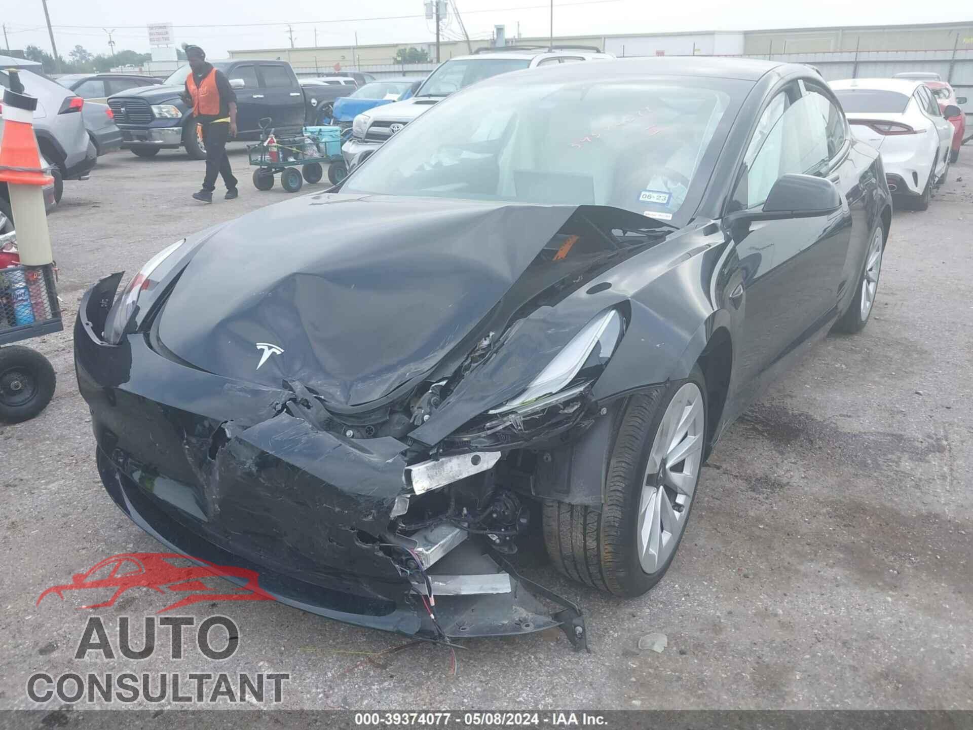 TESLA MODEL 3 2021 - 5YJ3E1EA0MF097875