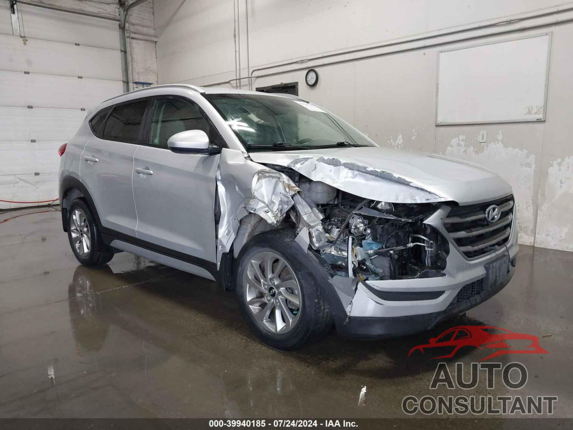 HYUNDAI TUCSON 2017 - KM8J3CA42HU549486