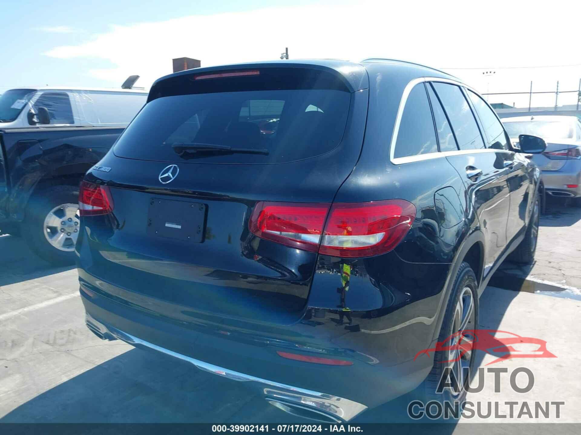 MERCEDES-BENZ GLC 300 2019 - WDC0G4JB5KV130584