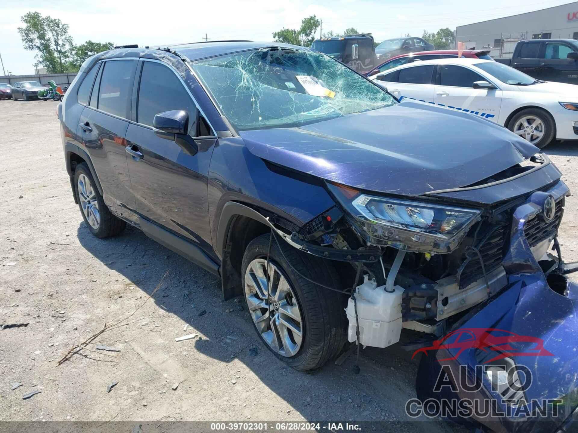 TOYOTA RAV4 2019 - 2T3C1RFV3KW025667