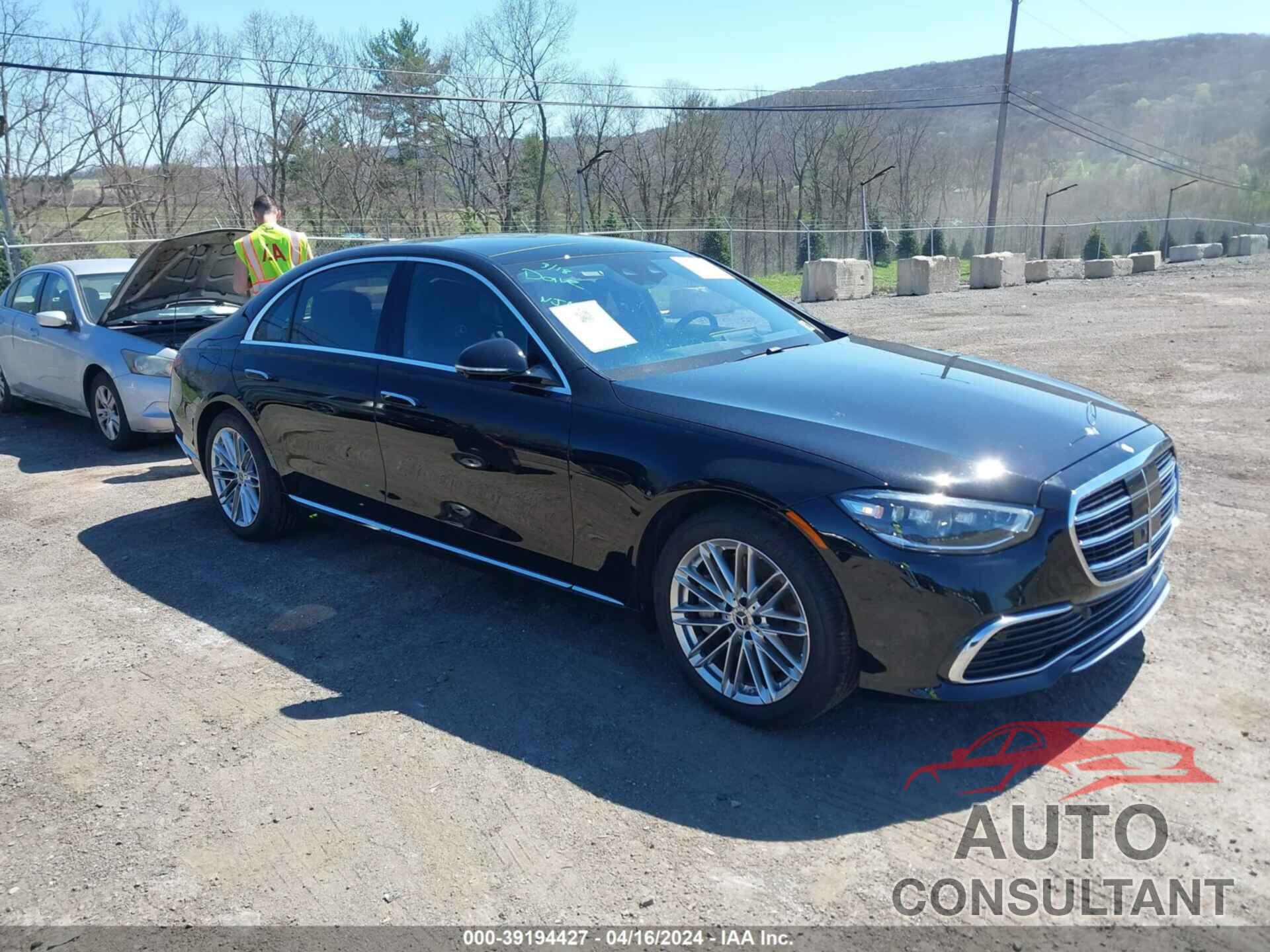 MERCEDES-BENZ S 580 2023 - W1K6G7GB2PA239548