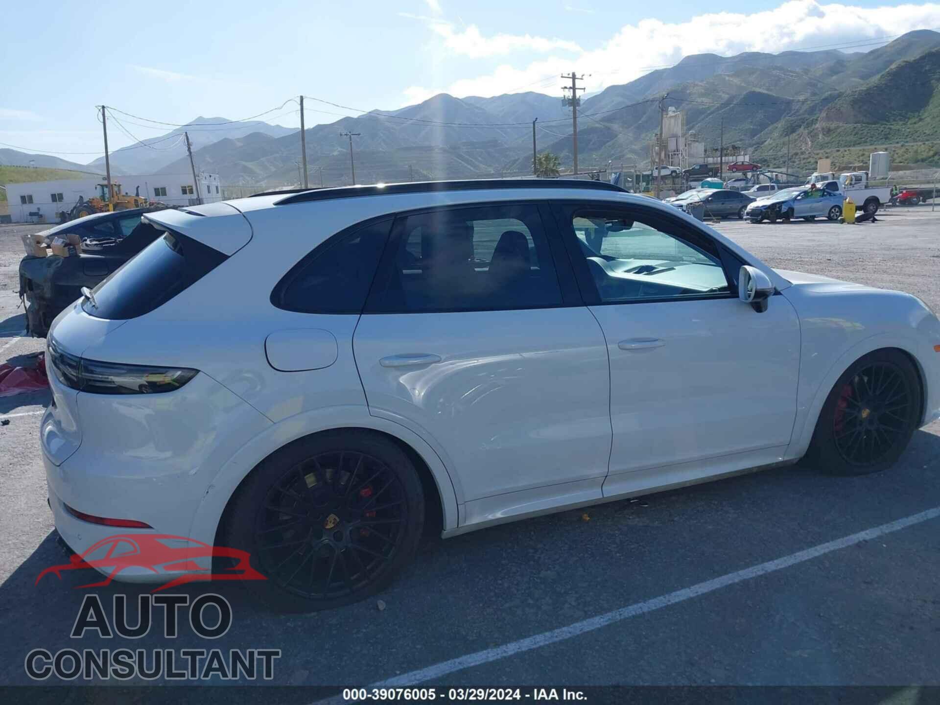 PORSCHE CAYENNE 2021 - WP1AG2AY8MDA33924