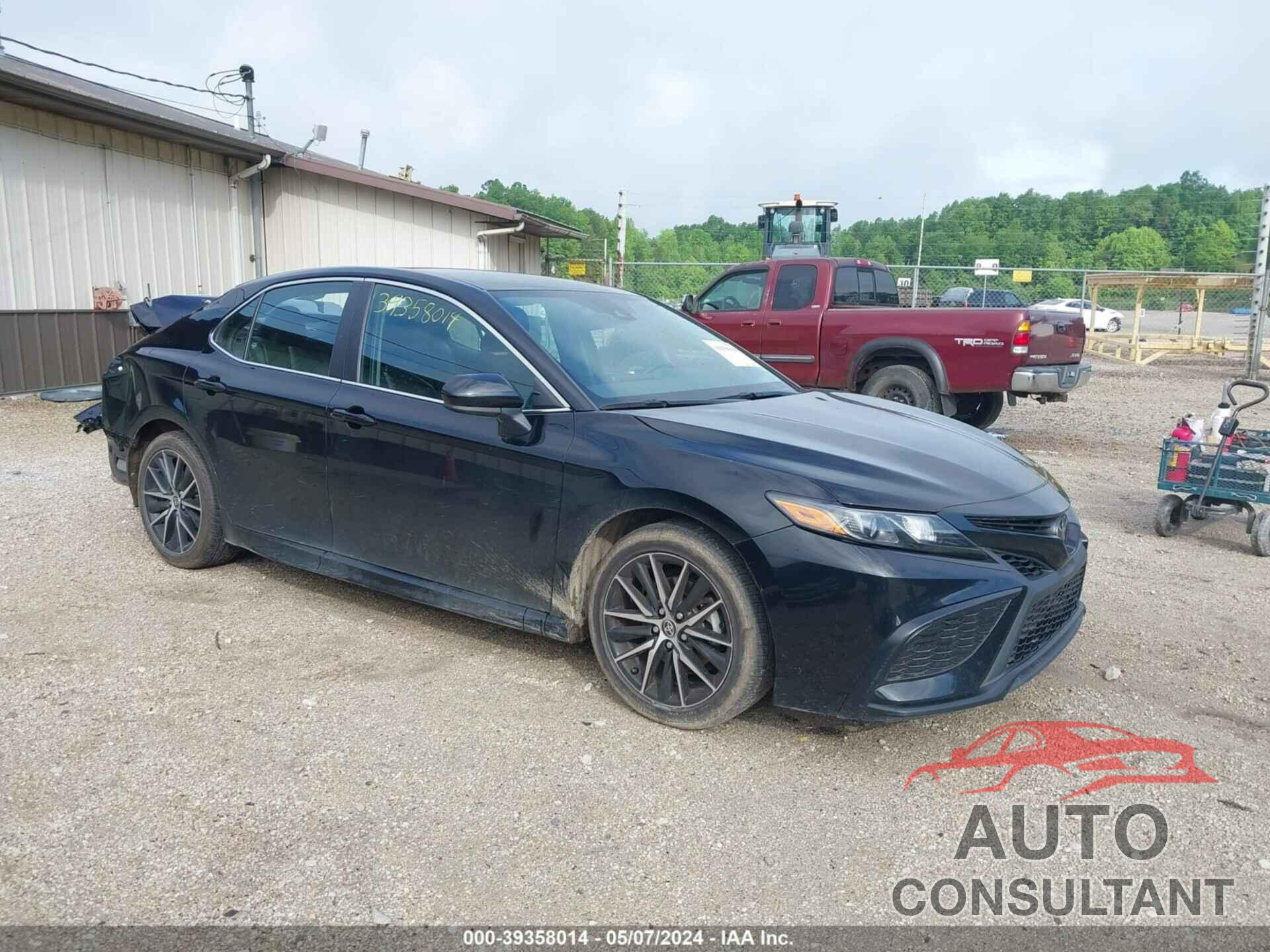 TOYOTA CAMRY 2021 - 4T1G11AK1MU542431