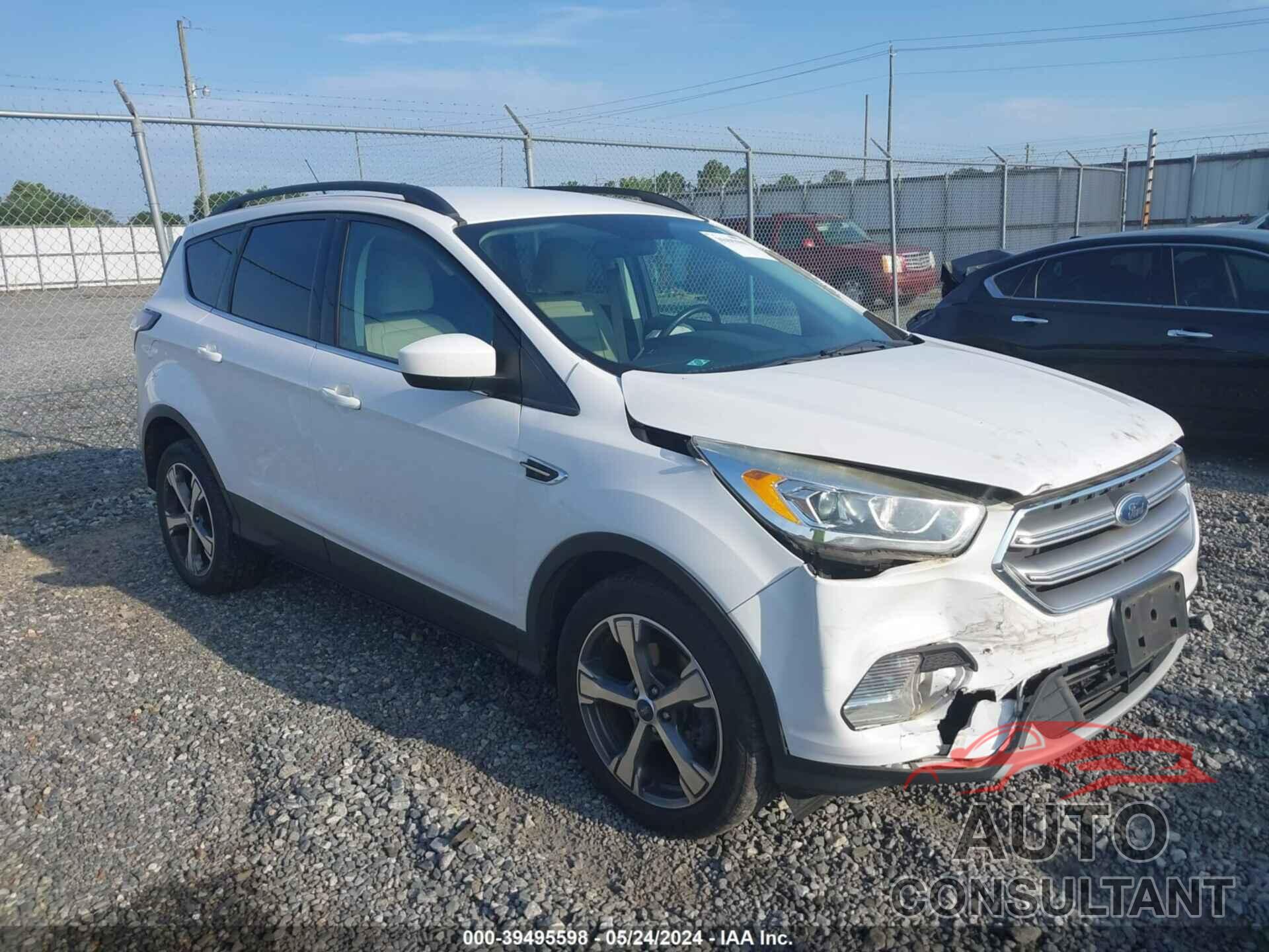 FORD ESCAPE 2017 - 1FMCU0GD9HUE20625