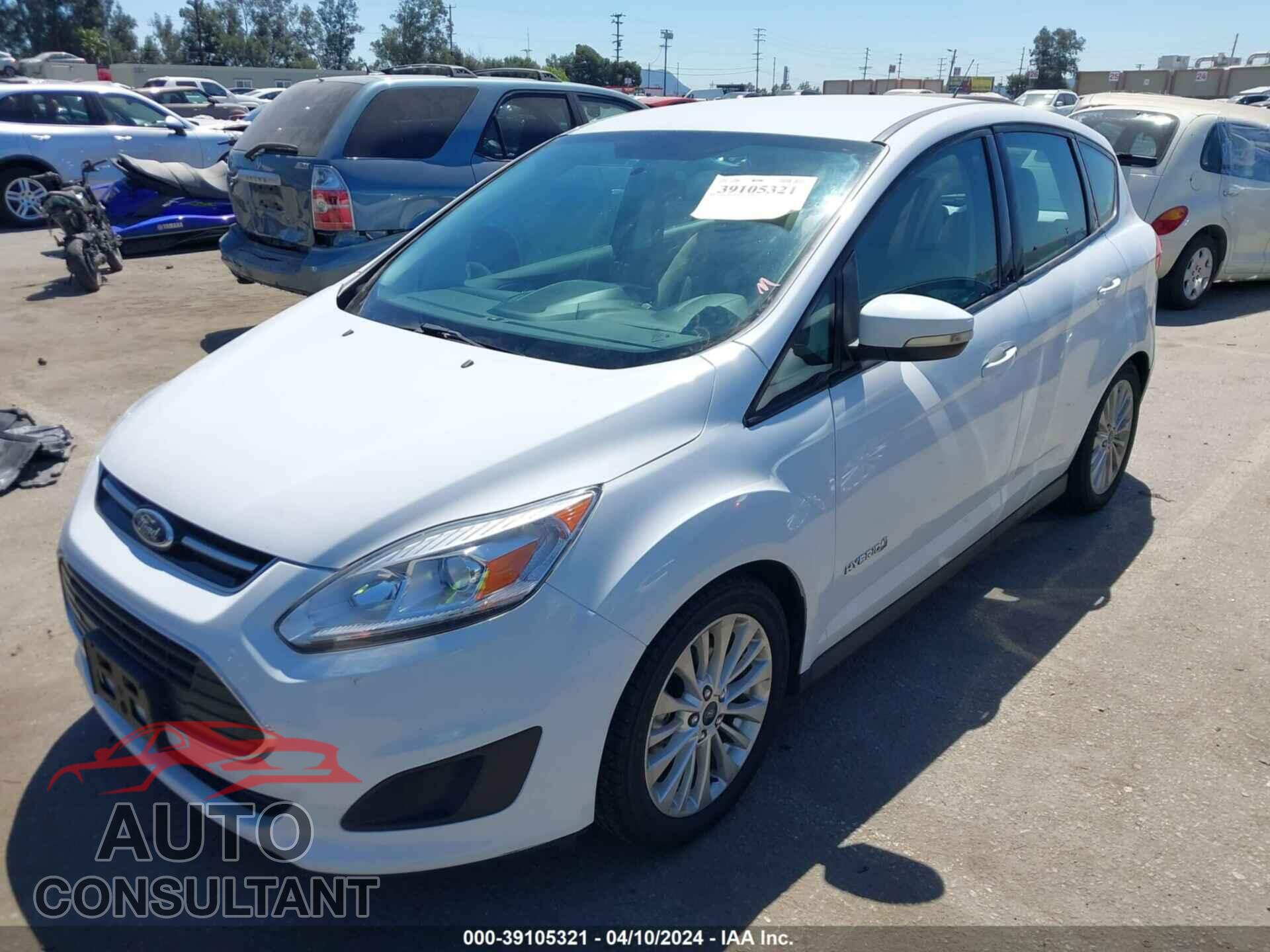 FORD C-MAX 2017 - 1FADP5AU3HL117213