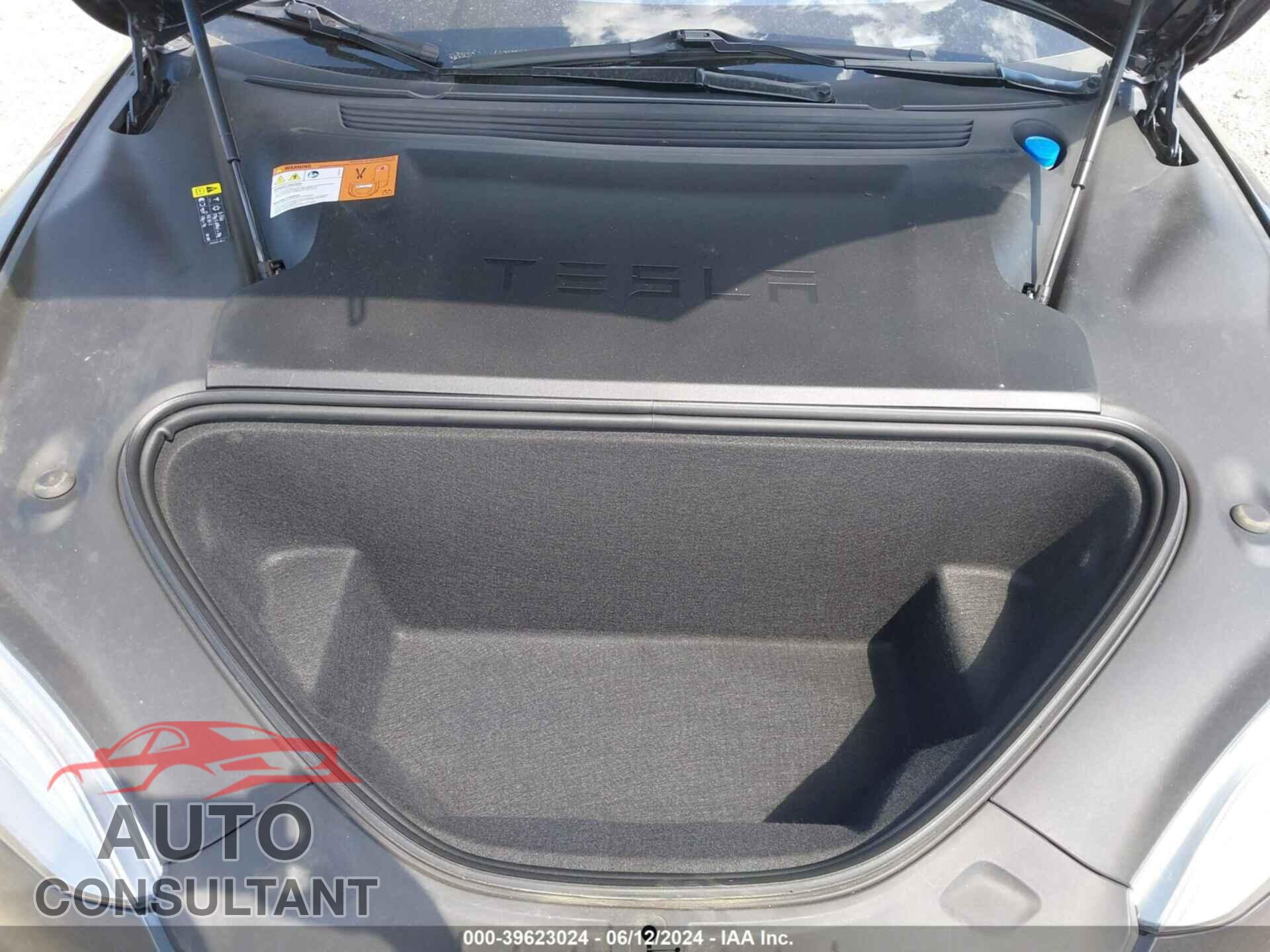 TESLA MODEL S 2017 - 5YJSA1E26HF208869