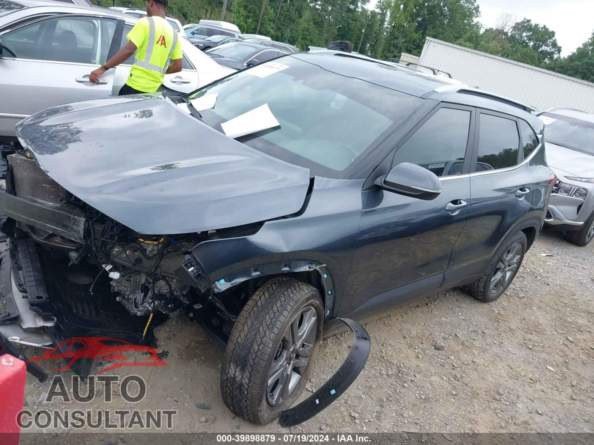 KIA SELTOS 2021 - KNDEU2AA1M7218765