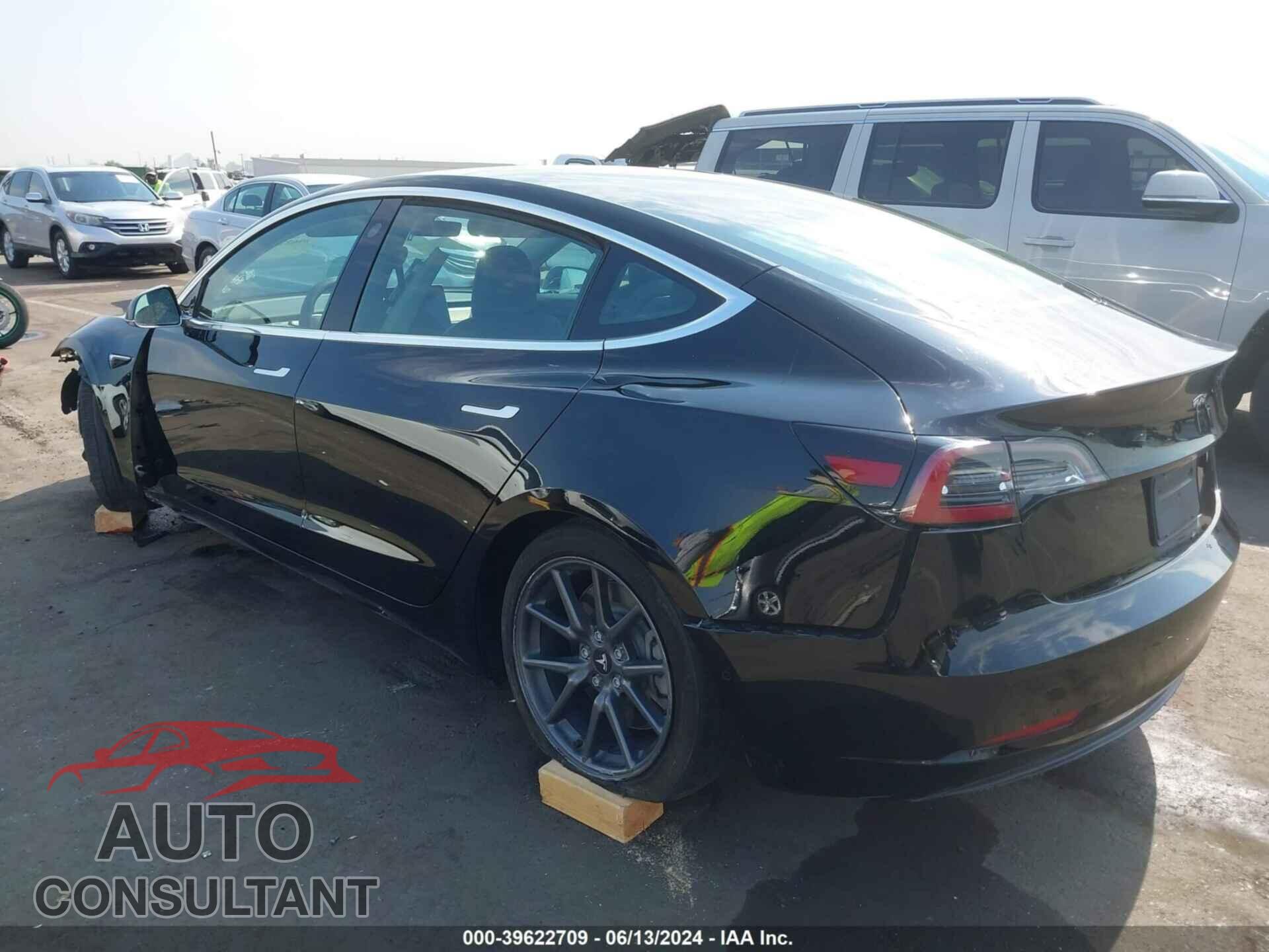 TESLA MODEL 3 2019 - 5YJ3E1EA1KF422501