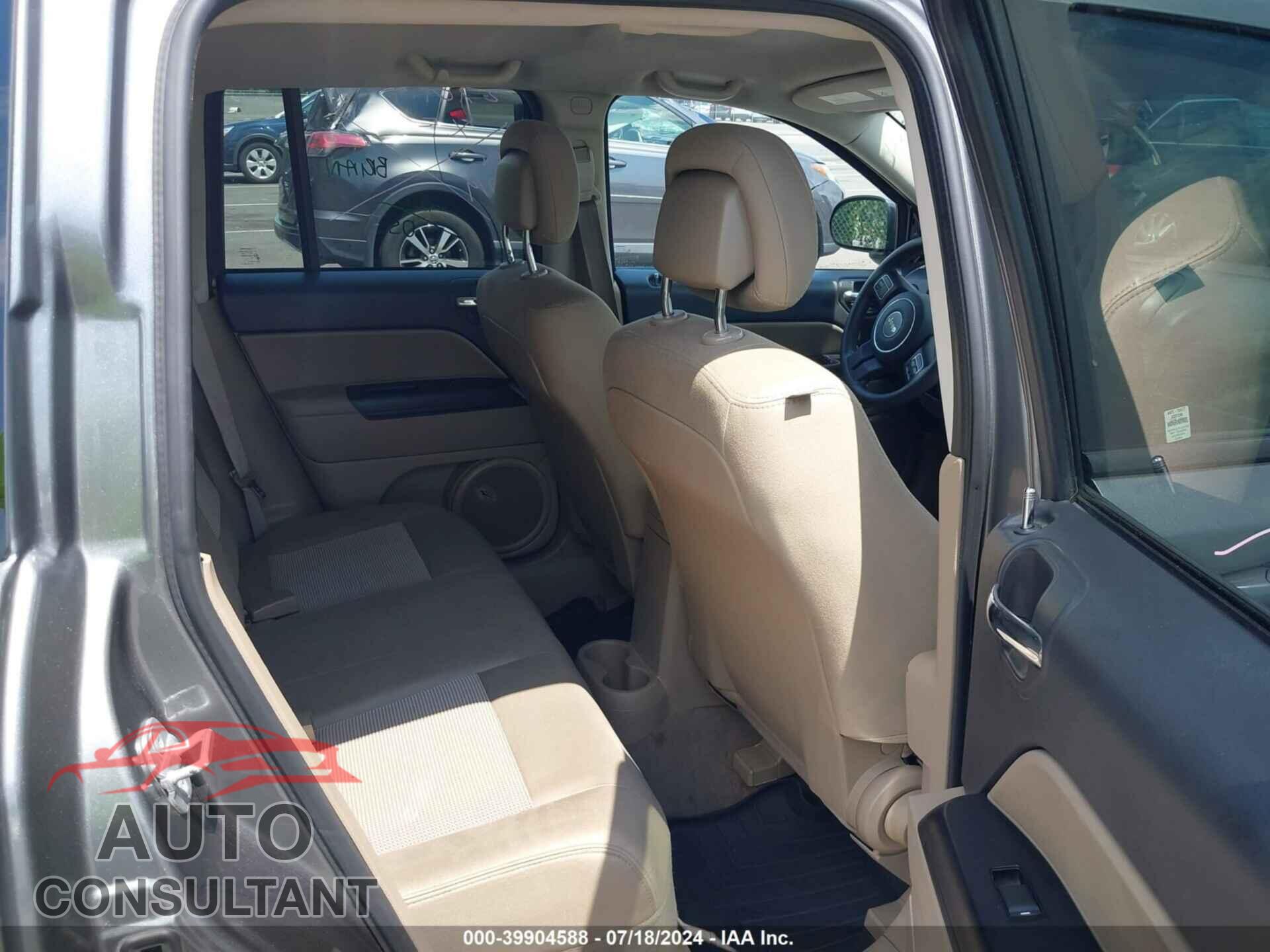 JEEP COMPASS 2012 - 1C4NJDBB6CD588511