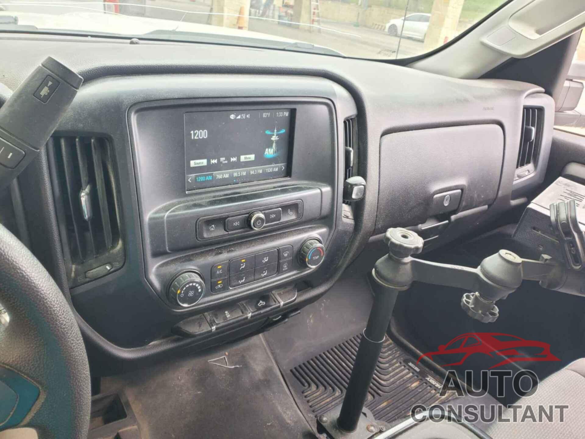 CHEVROLET SILVERADO 2019 - 2GC2KREGXK1211078