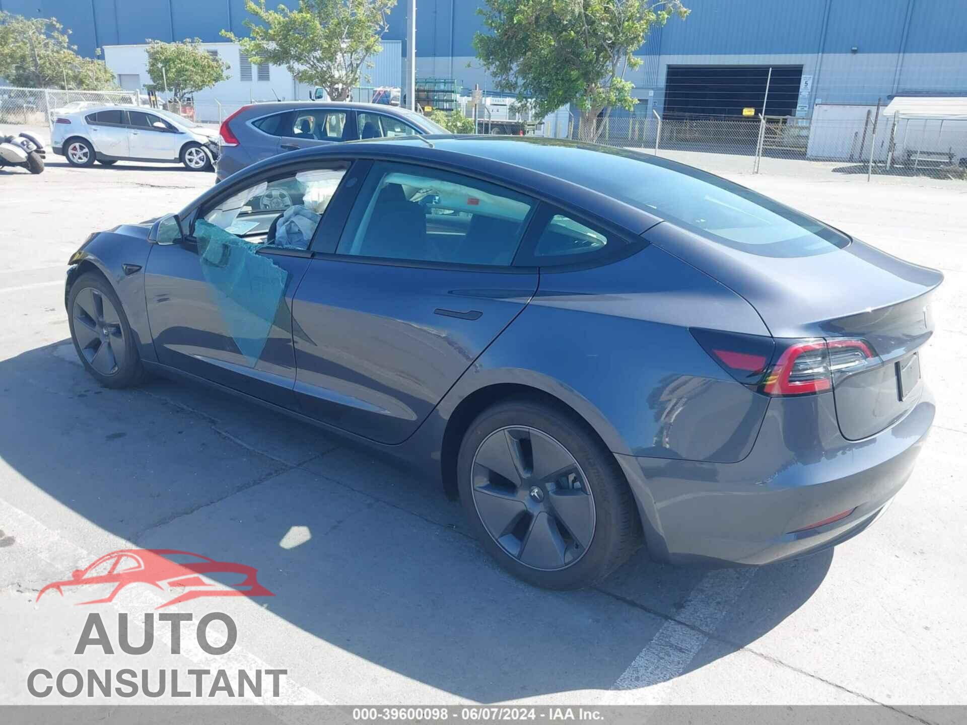 TESLA MODEL 3 2023 - 5YJ3E1EA0PF711165