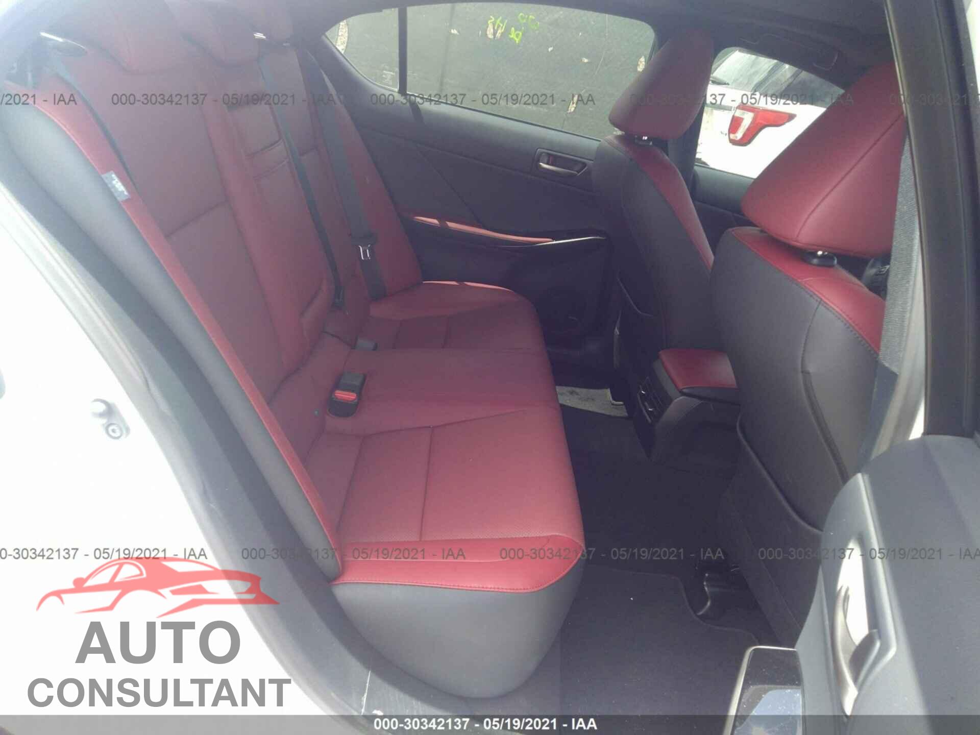 LEXUS IS 2021 - JTHCA1D22M5111054