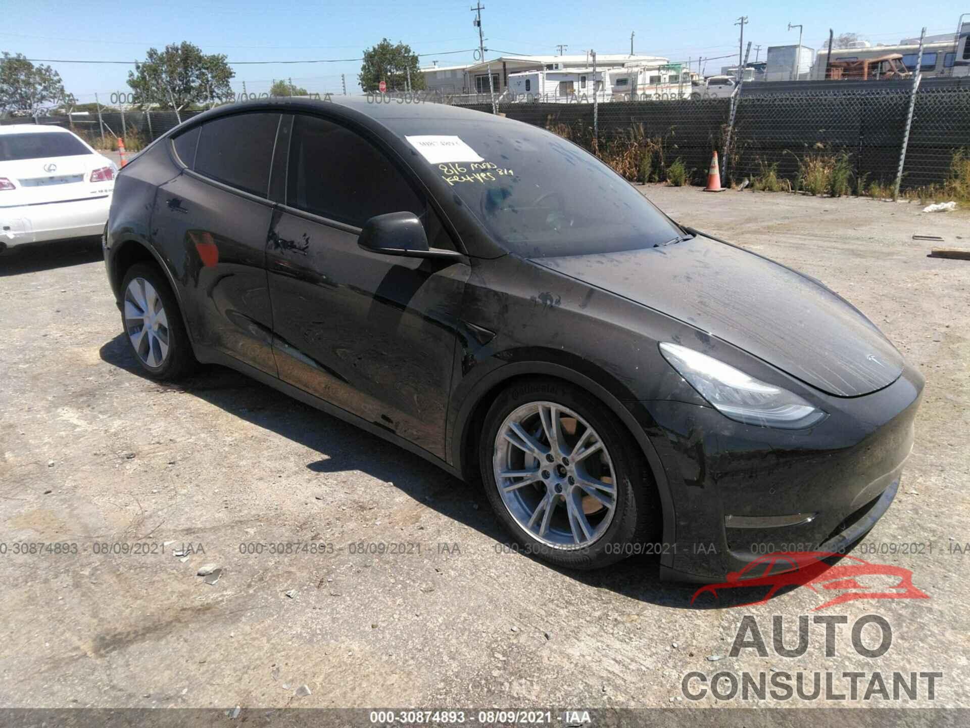 TESLA MODEL Y 2020 - 5YJYGDEE3LF018461