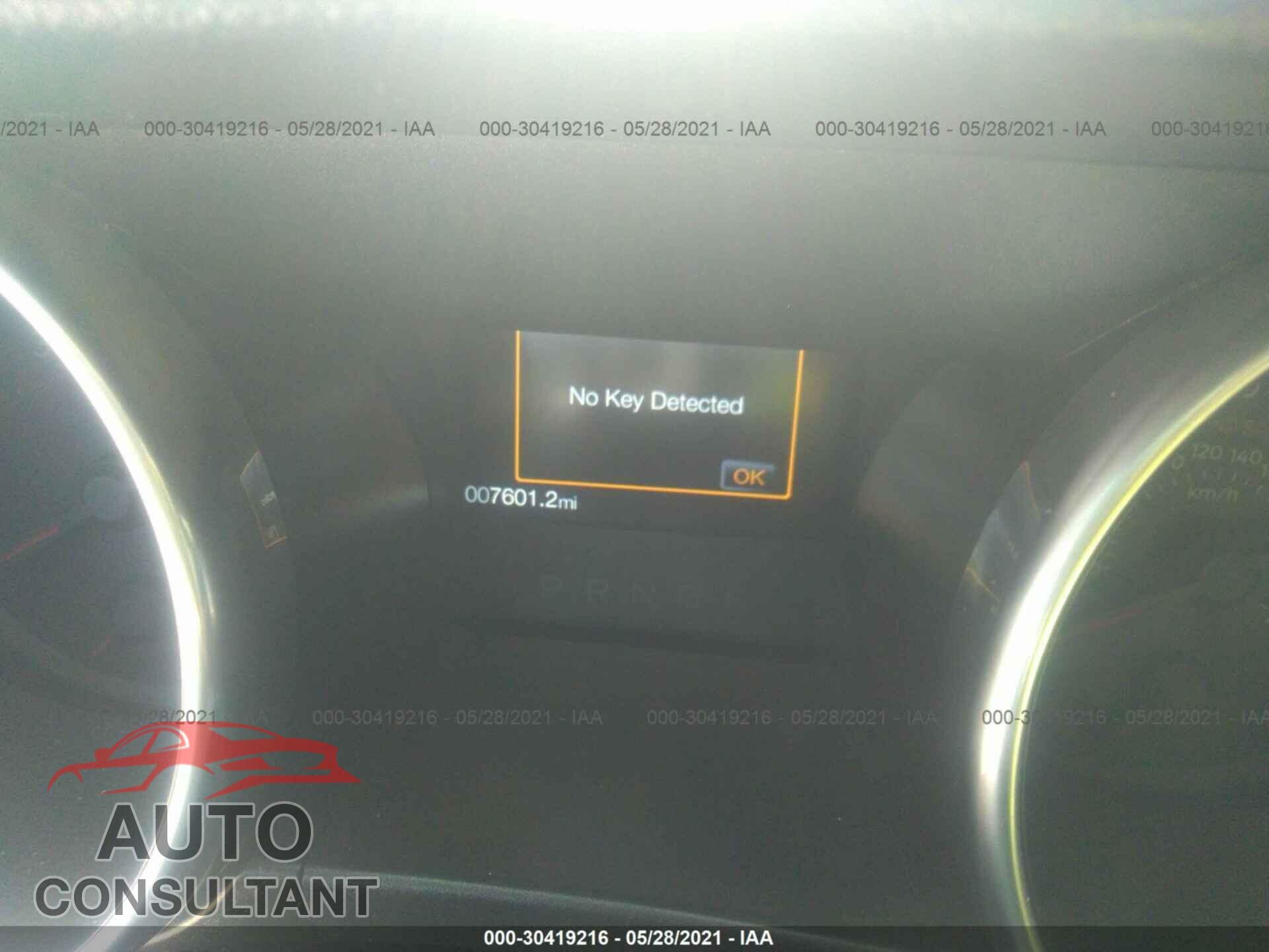 FORD MUSTANG 2019 - 1FA6P8CF5K5160892