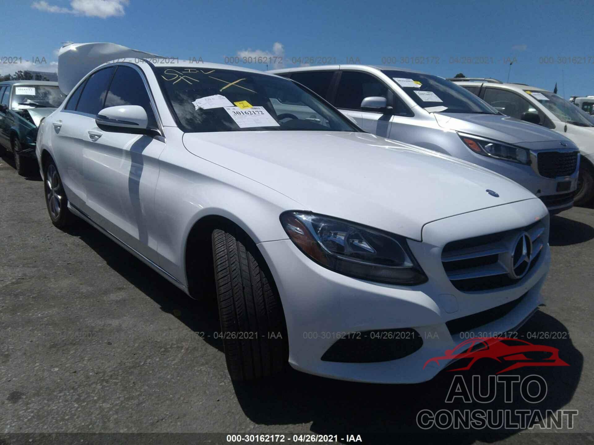 MERCEDES-BENZ C-CLASS 2016 - 55SWF4JB8GU178992