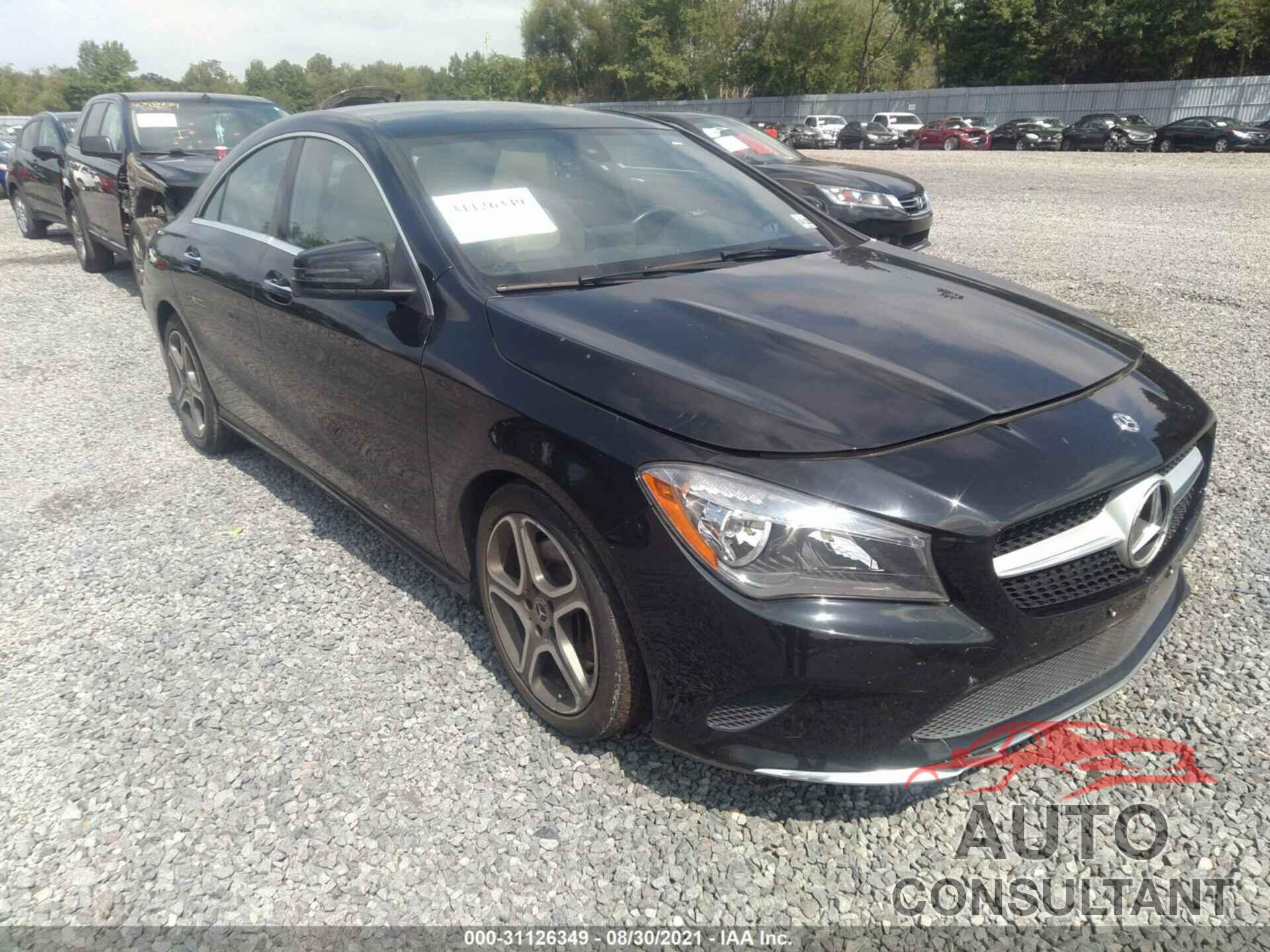 MERCEDES-BENZ CLA 2018 - WDDSJ4GB5JN523240