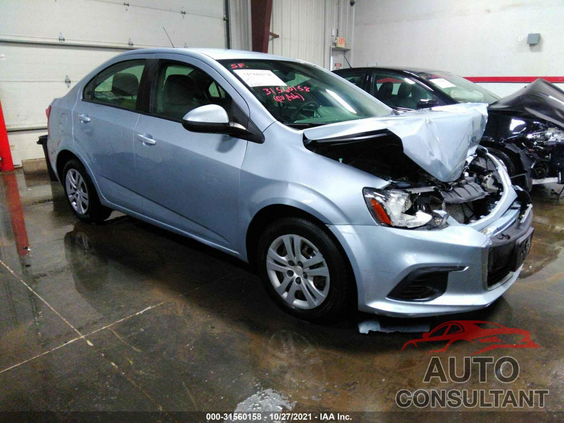 CHEVROLET SONIC 2017 - 1G1JB5SH0H4165669
